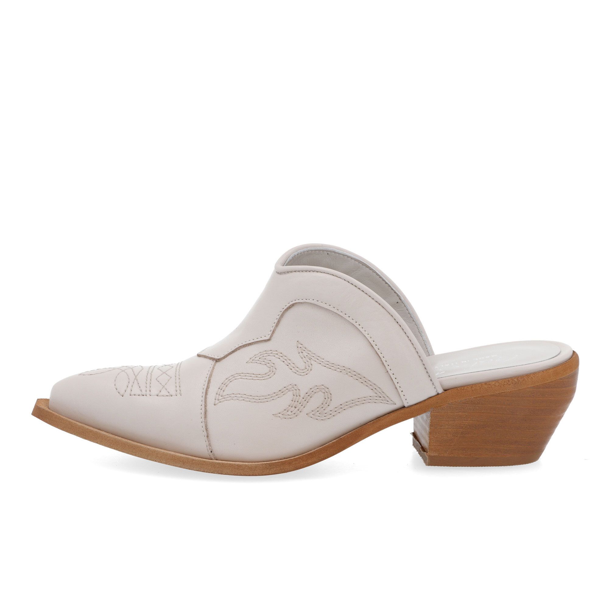 Galieti Sabot in pelle con ricamo texano tacco 5 cm