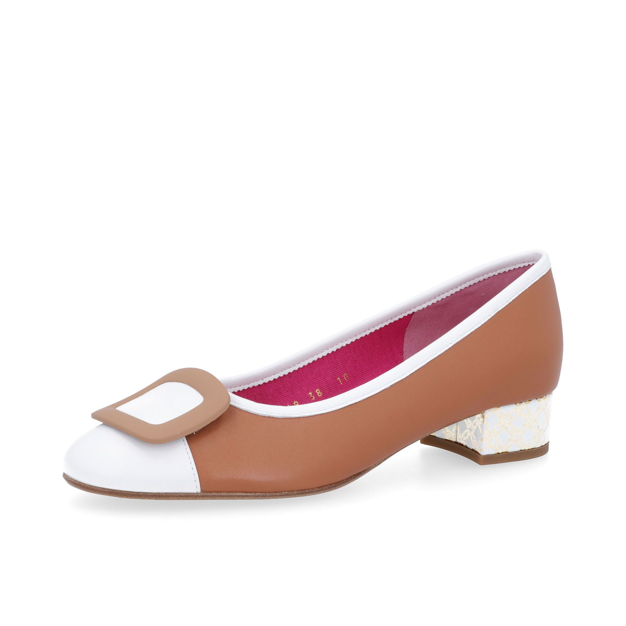 Le Babe
Ballerina in pelle
Fibbia decorativa
Tacco 3 cm
Made in Italy
