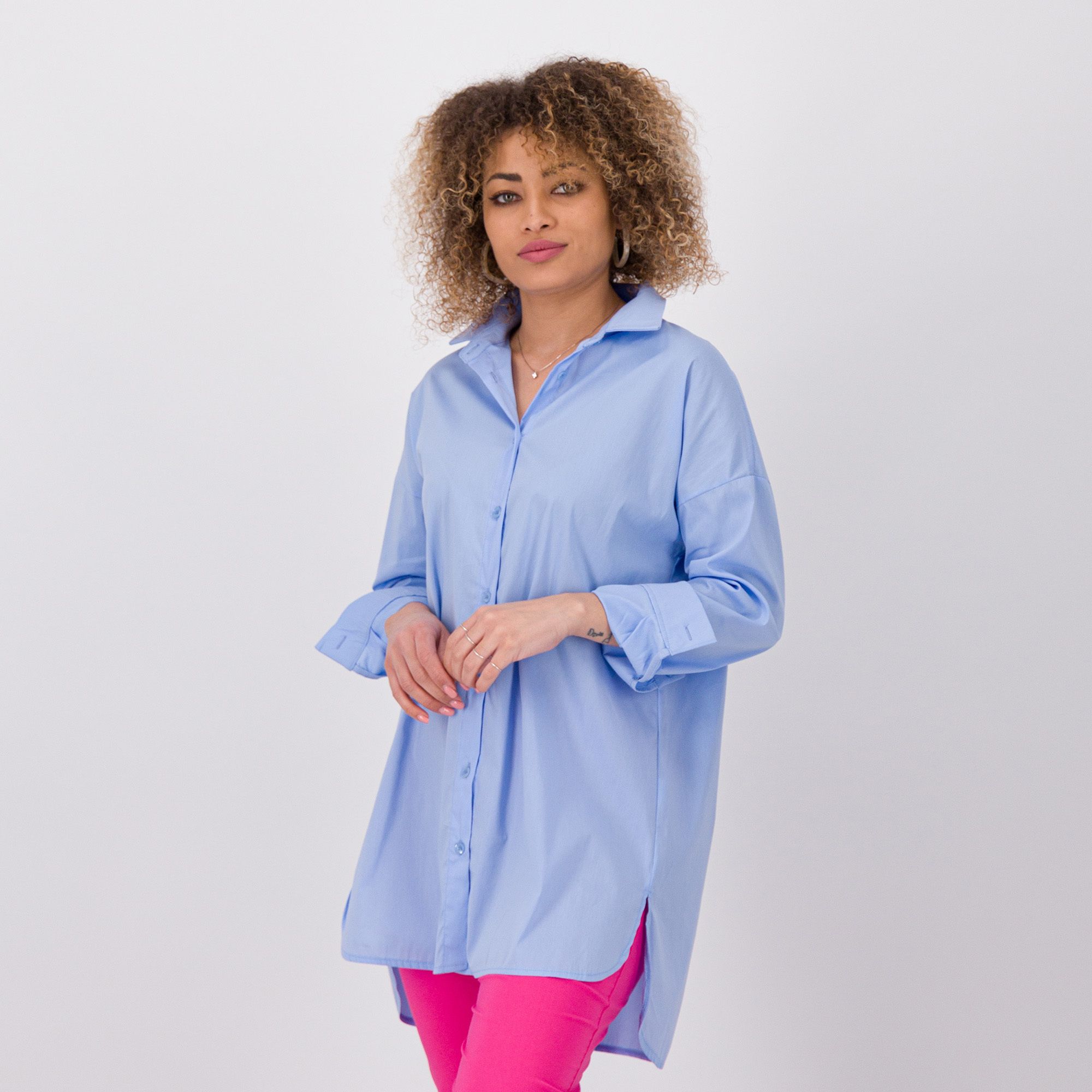 LUCREZIA SCIORTINO Camicia lunga in popeline di cotone con spacchi