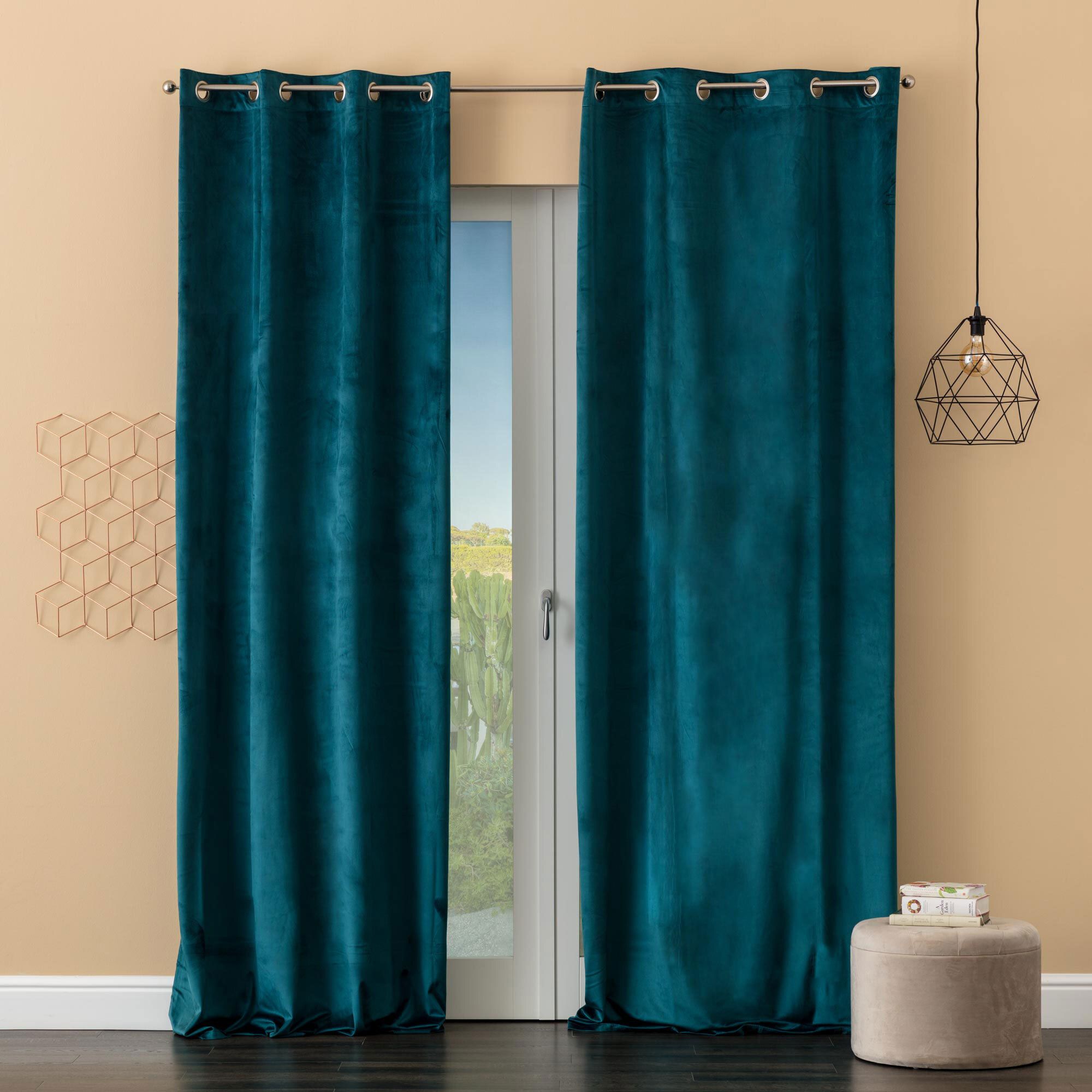 Carillo Home
Java
Pannello tenda
140x280cm
con borchie