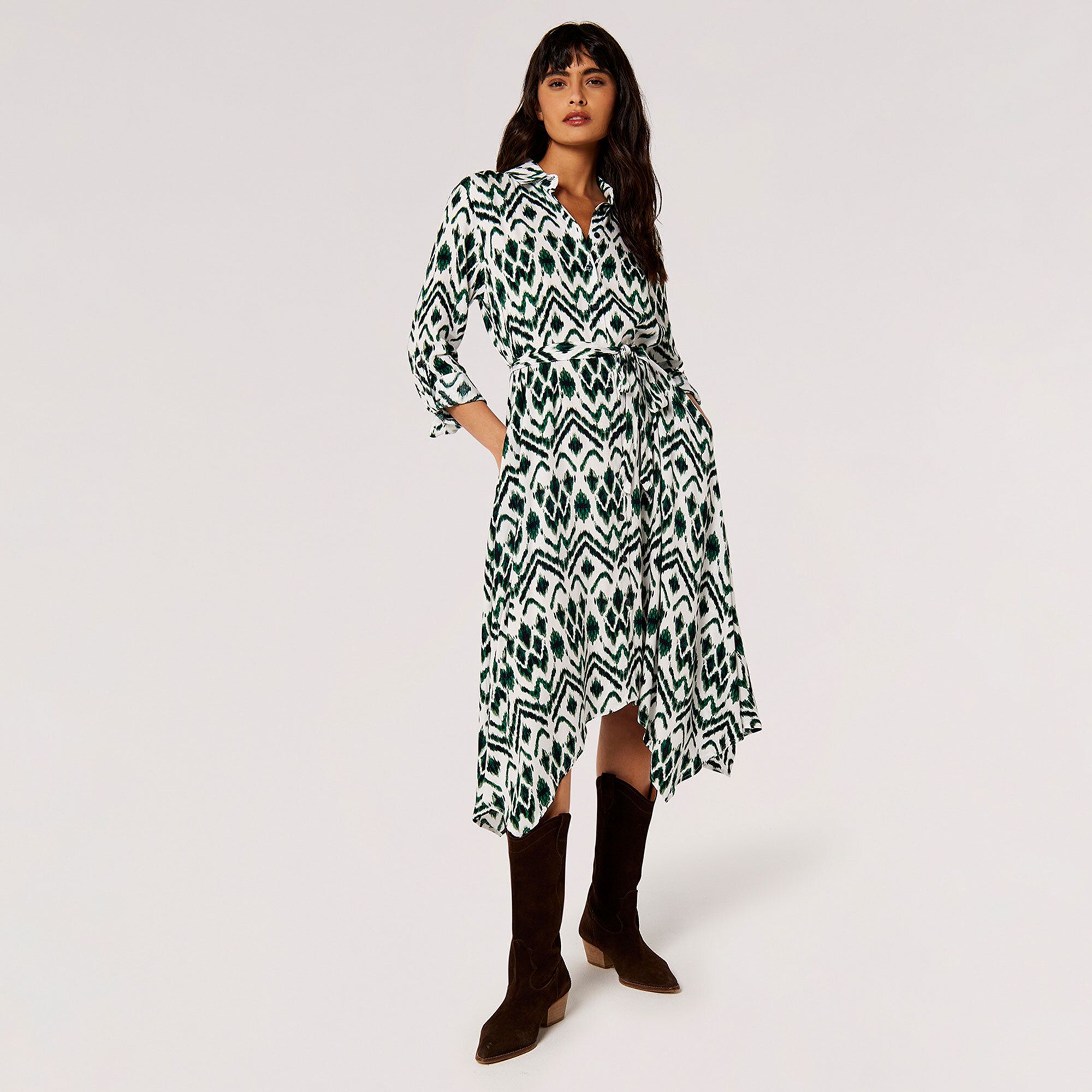 APRICOT
Abito midi 
chemisier
fantasia