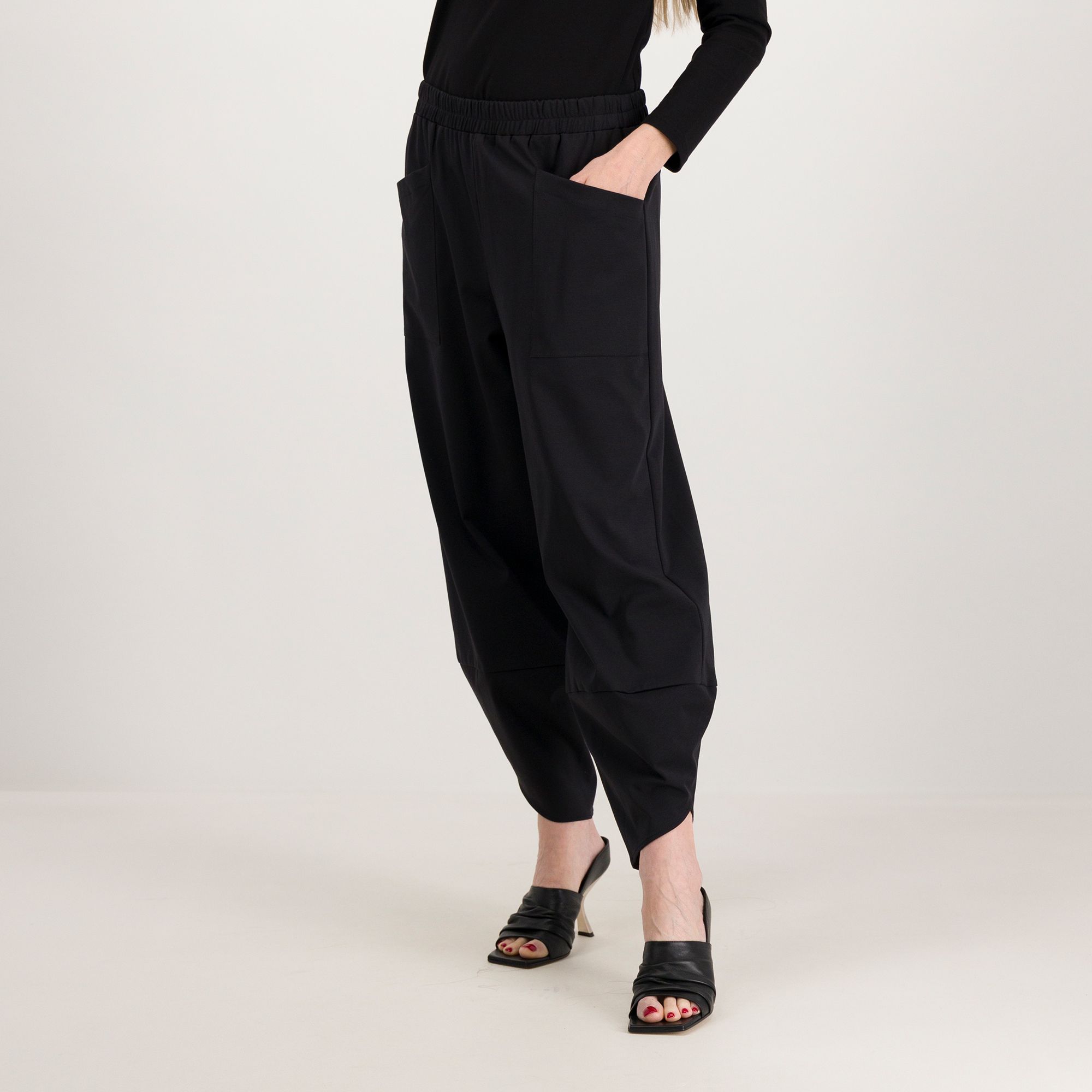 Caterina Lancini Pantaloni balloon in punto Milano misto cotone