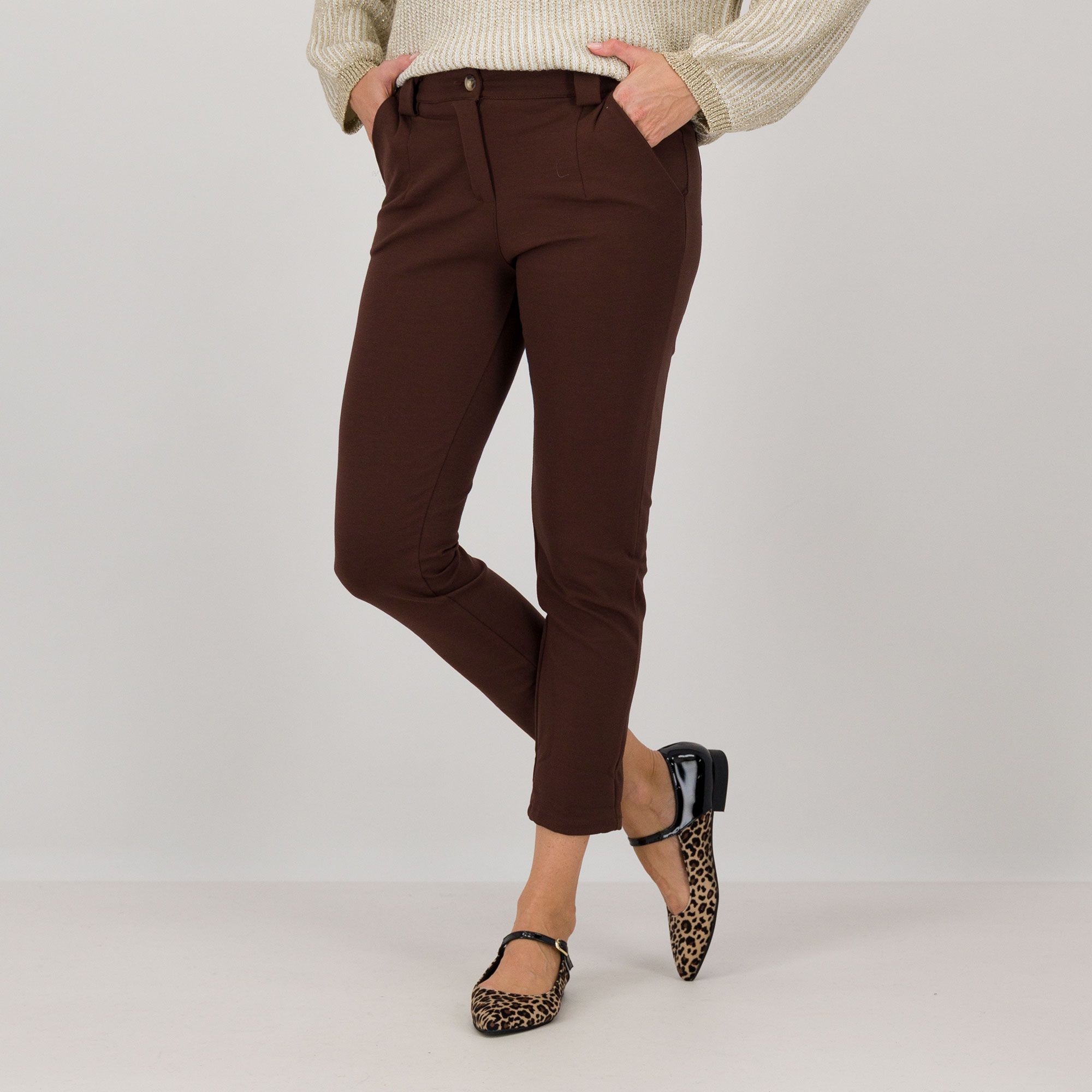 Enjoy
Pantaloni a carota
in punto Milano