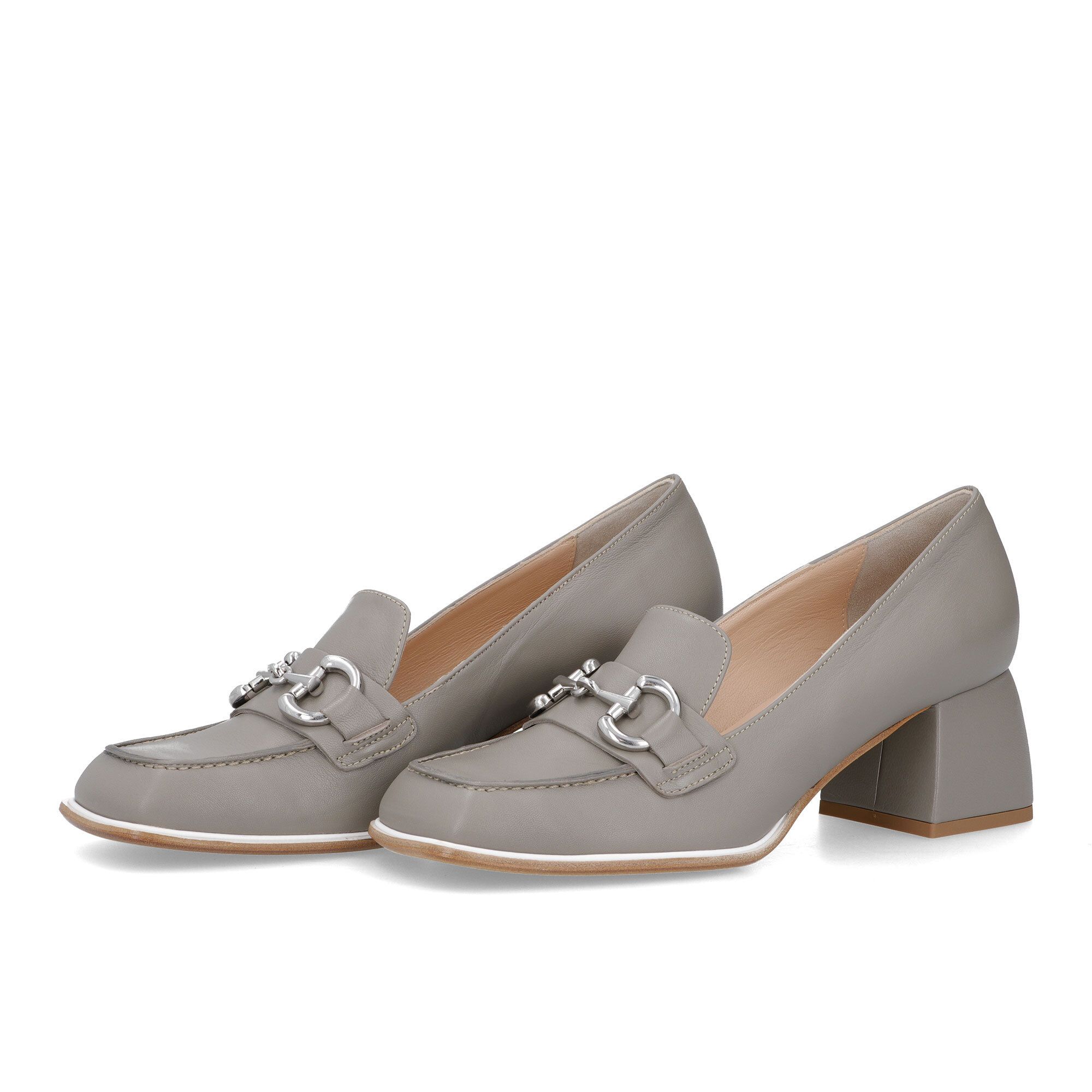 FAIRE
Mocassino in pelle
con morsetto e
tacco 5,5 cm