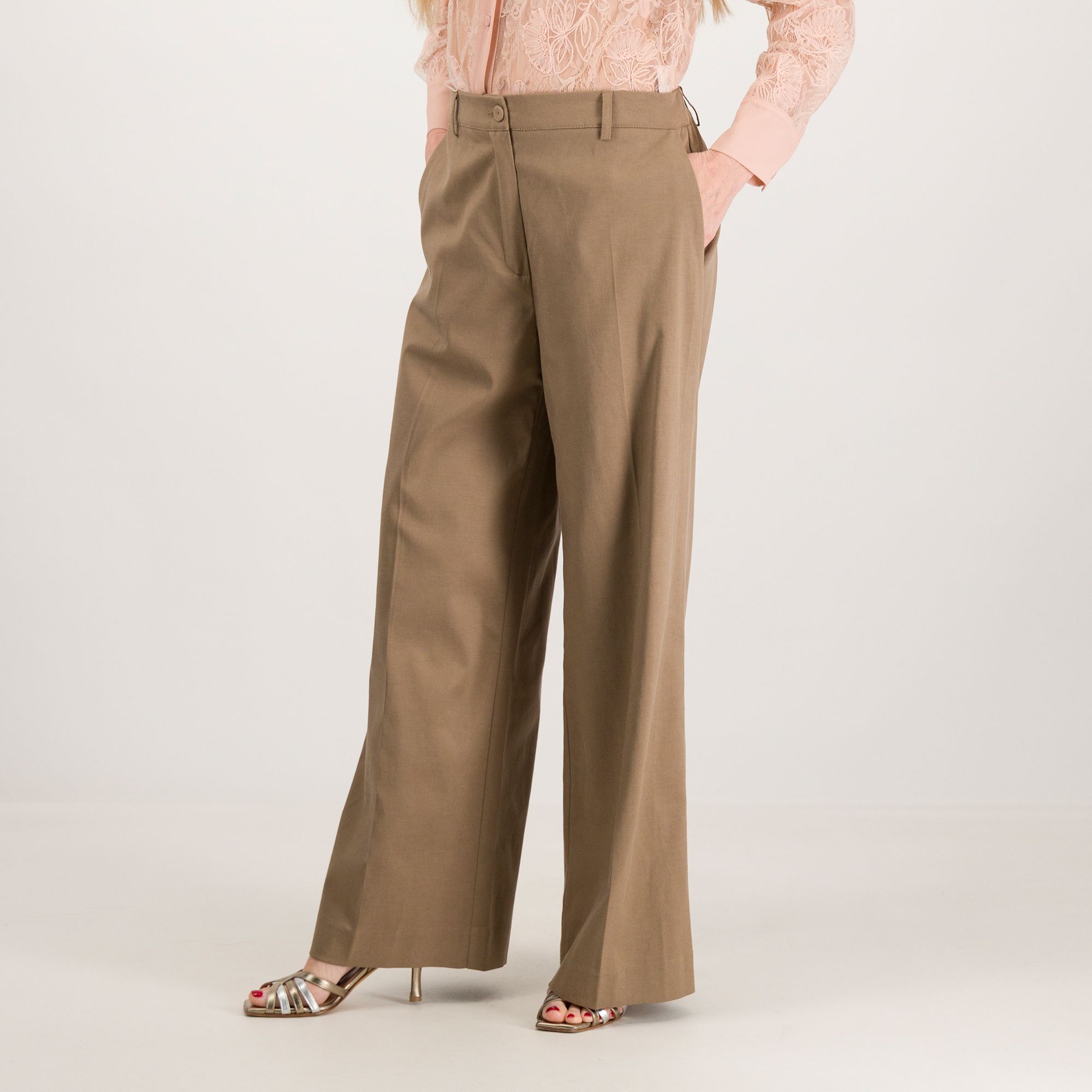 Caterina Lancini Pantaloni ampi in cotone e lyocell con tasche