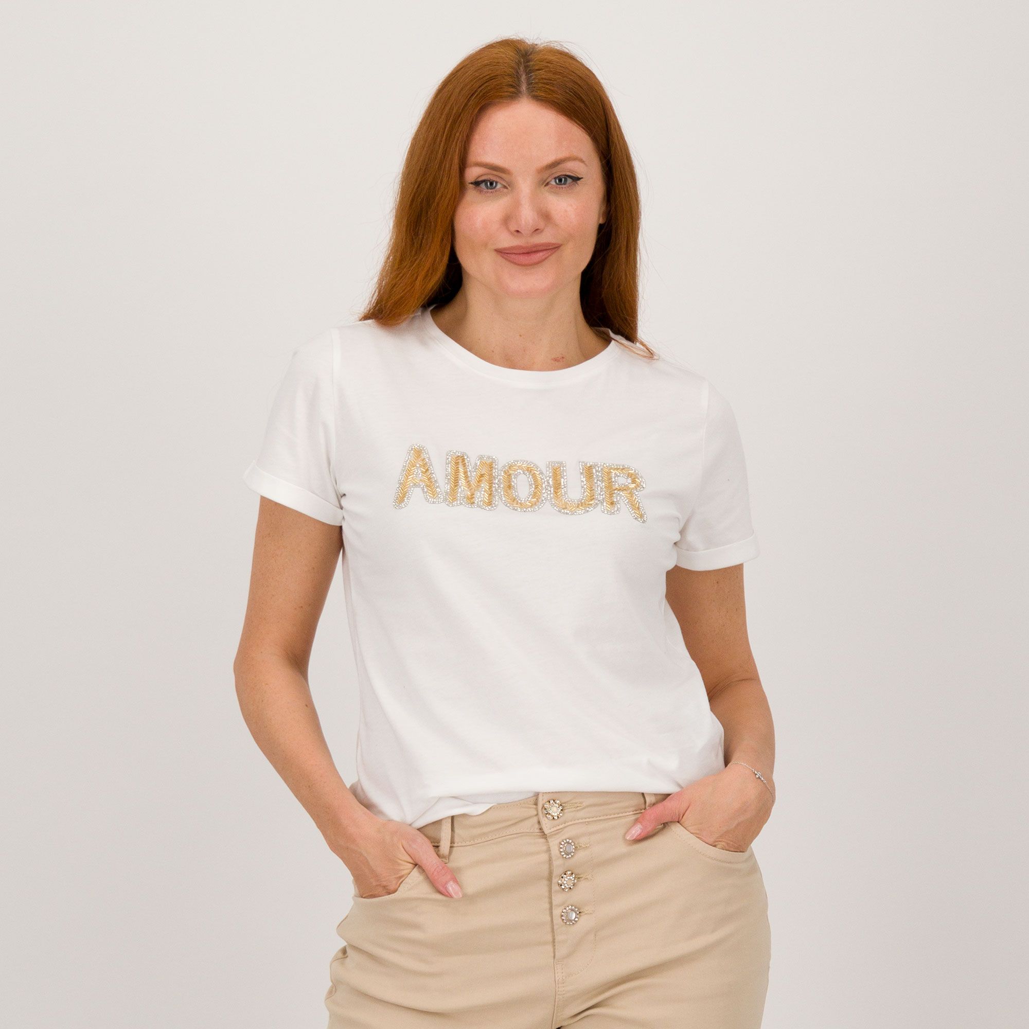 Oltre
T-shirt in cotone
con scritta Amour e
manica con risvolto