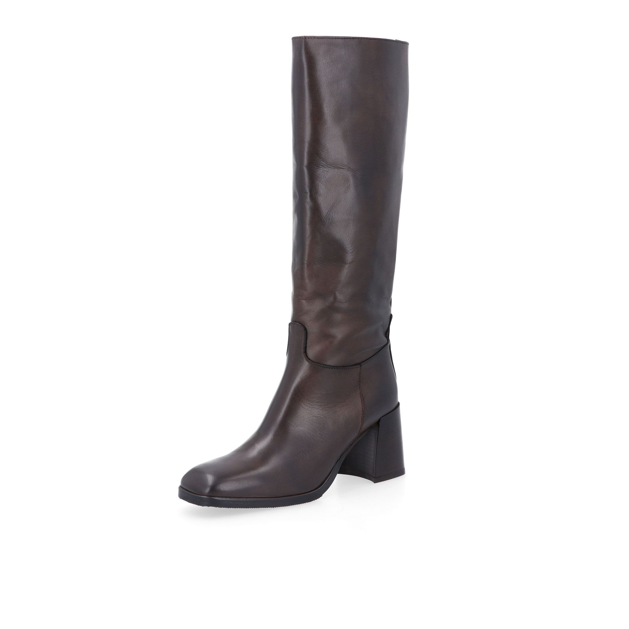 Galieti
Stivali in pelle con
design quadrato
tacco 7cm
