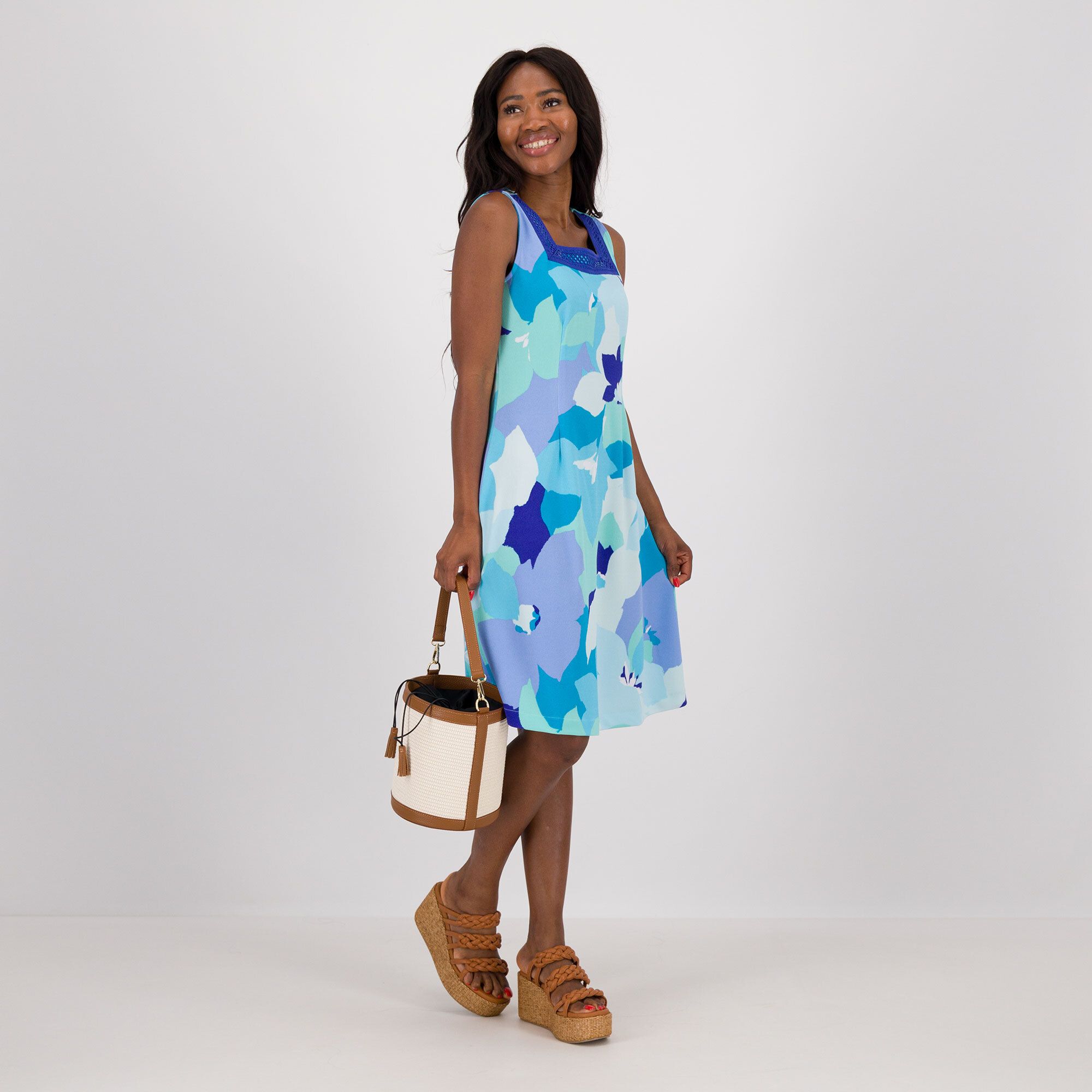 Isaac Mizrahi Live!
Abito smanicato
in maglia crêpe
fantasia