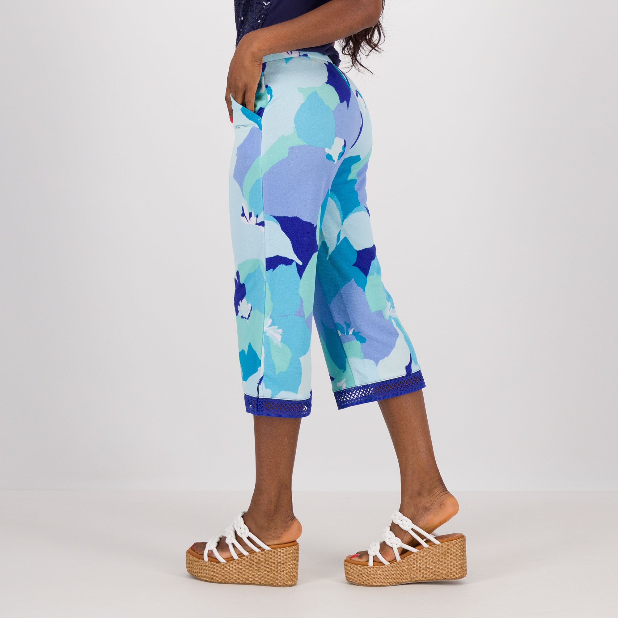 Isaac Mizrahi Live!
Pantaloni capri
fantasia con elastico
in vita