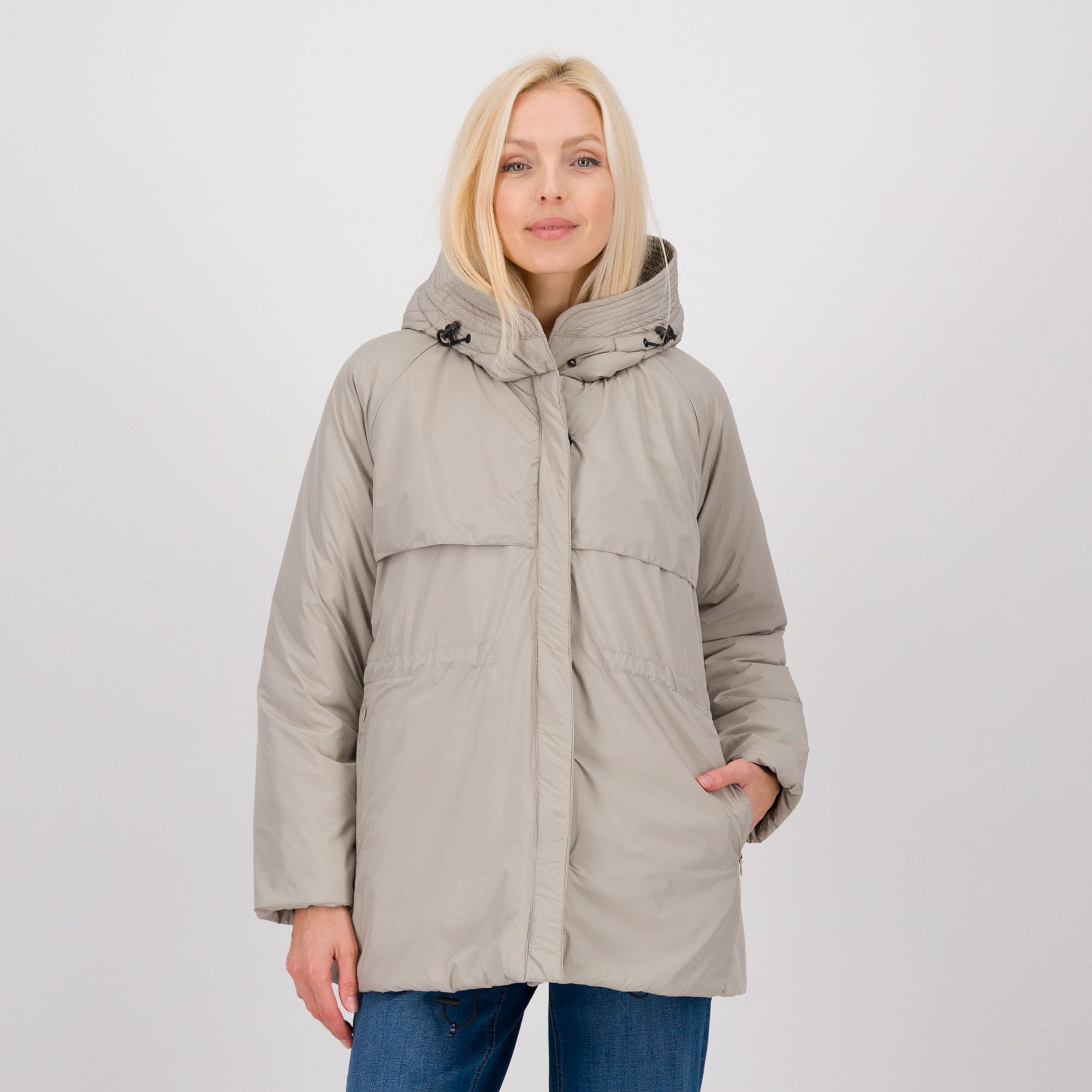Westland
Parka imbottito
con maniche raglan
e cappuccio