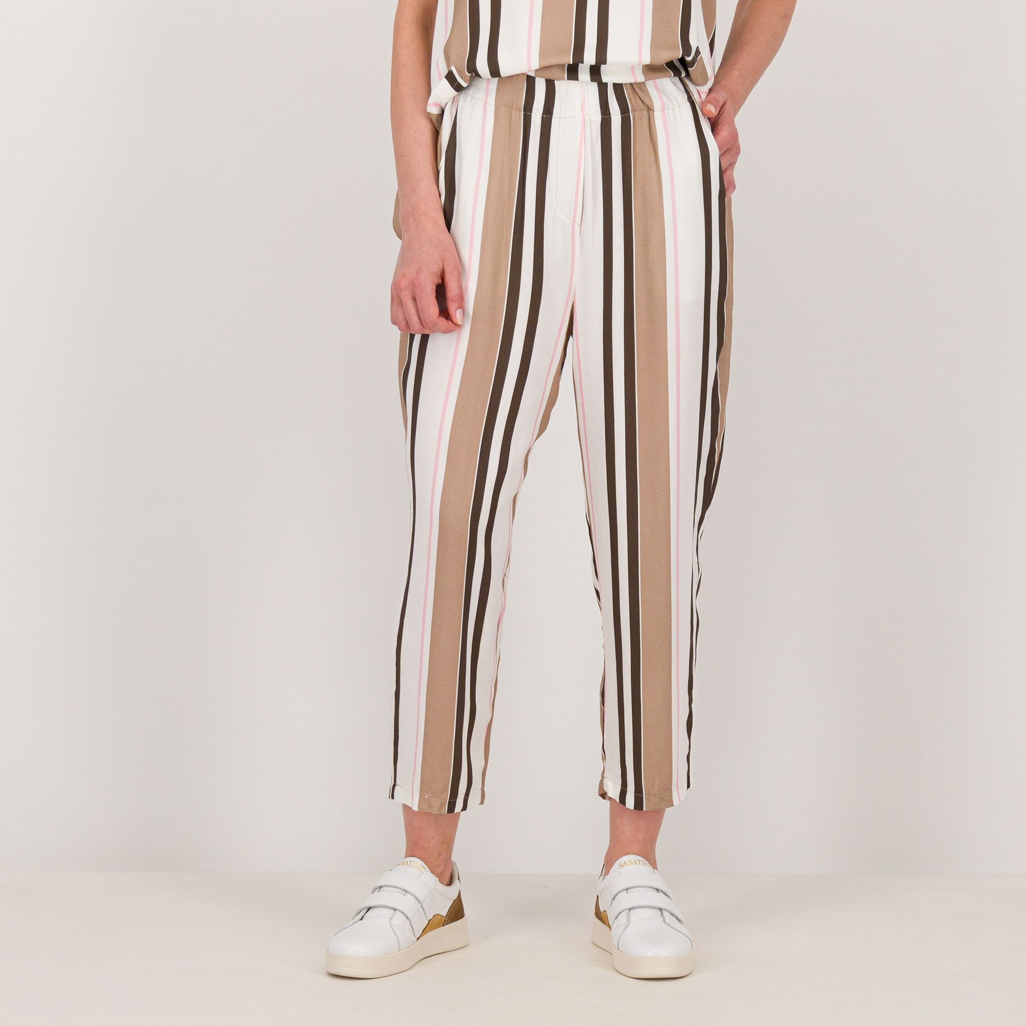 Enjoy
Pantaloni a righe
con elastico
in viscosa