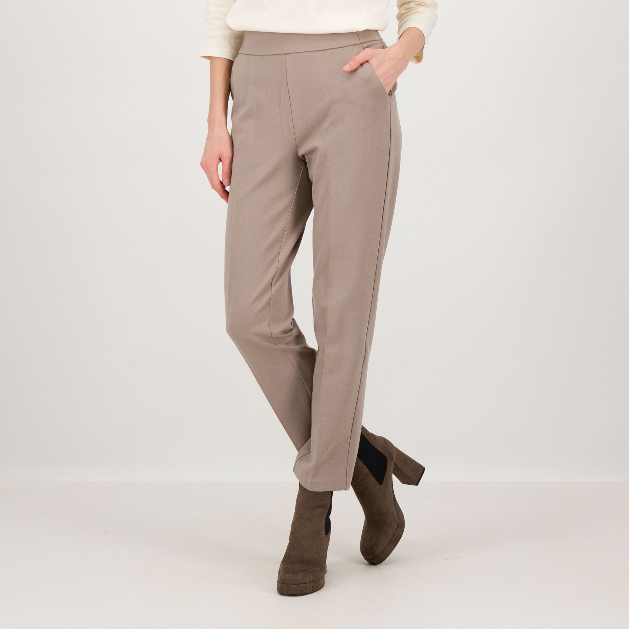 Isaac Mizrahi Live!
Pantaloni lunghi
a gamba dritta
con vita elasticata