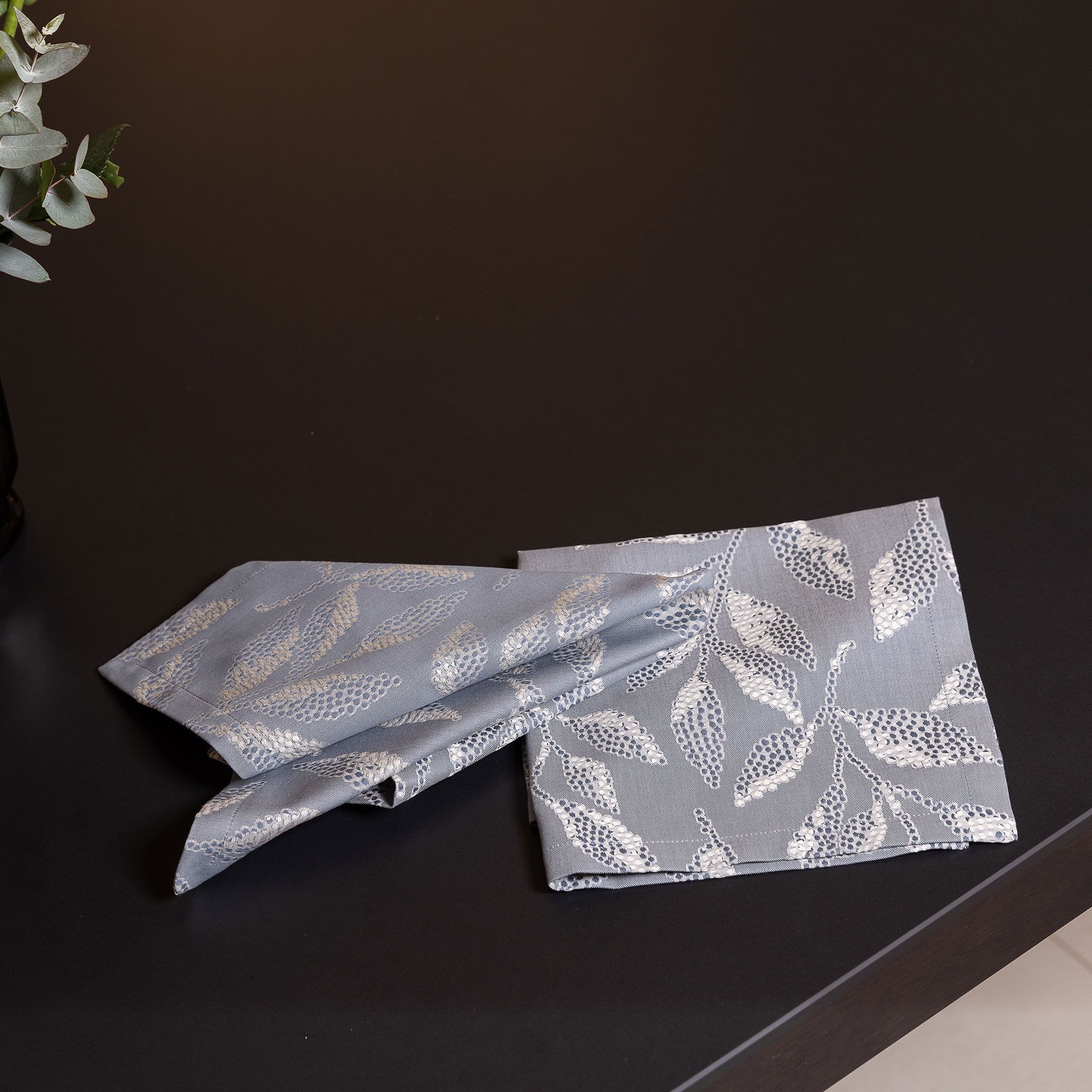 Ferò
Set 2 tovaglioli
americani in cotone
finish idrorepellente