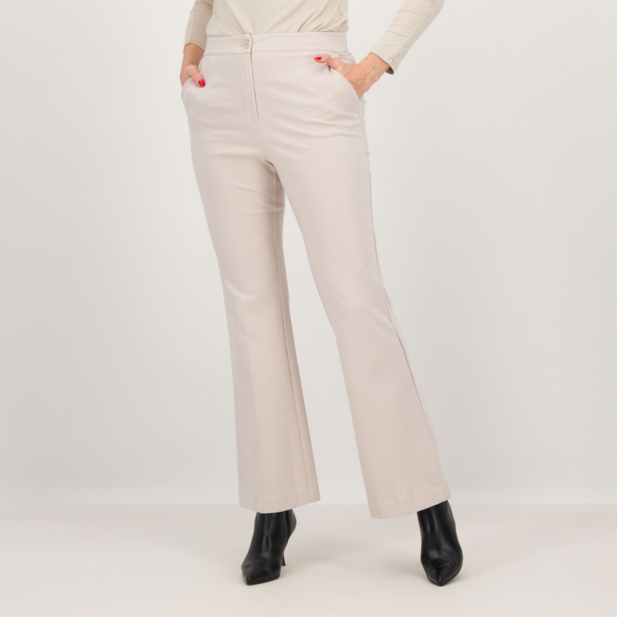 Caterina Lancini
Pantaloni a zampetta
in punto Milano