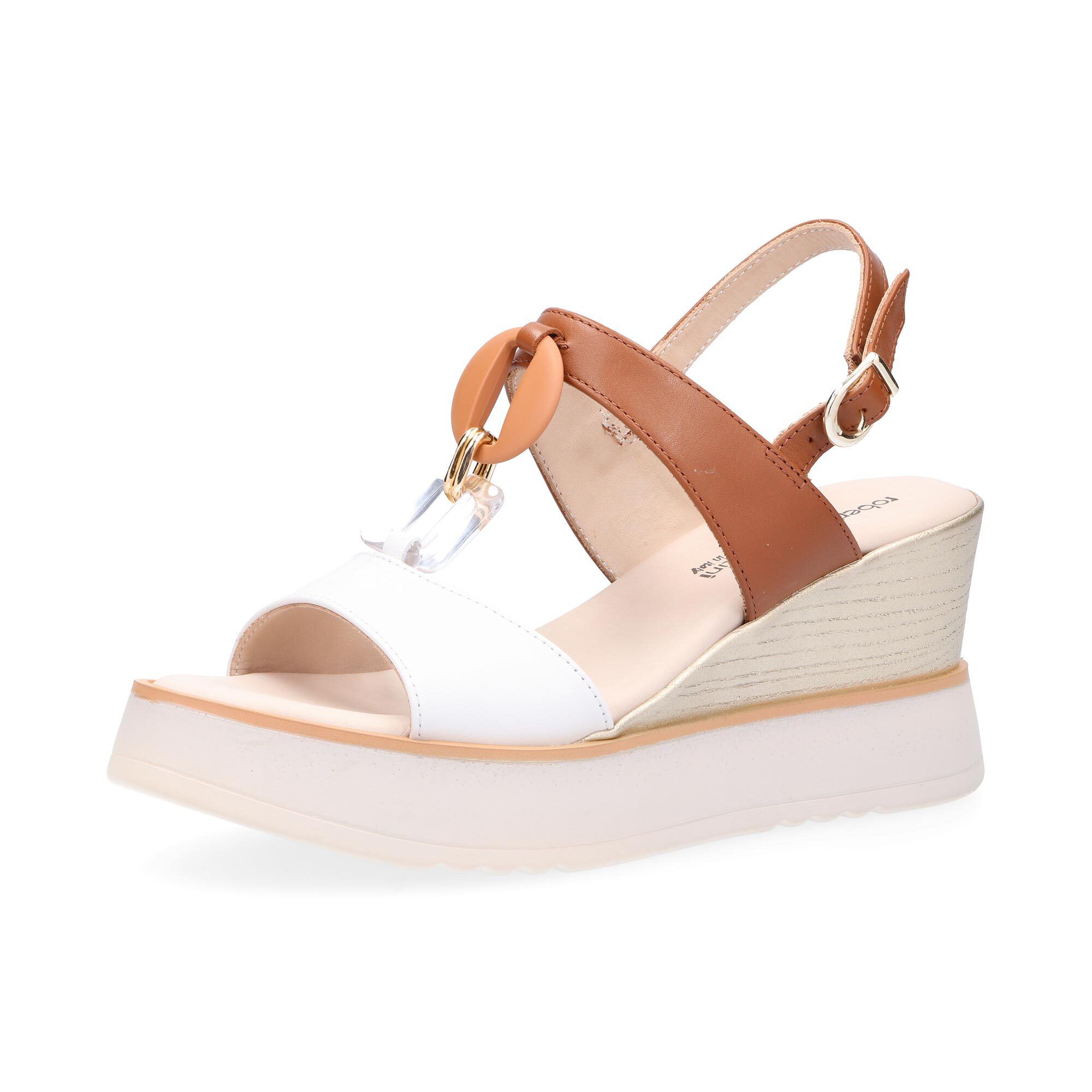 Le Serpentini
Sandali in pelle
con decorazione 
a catena