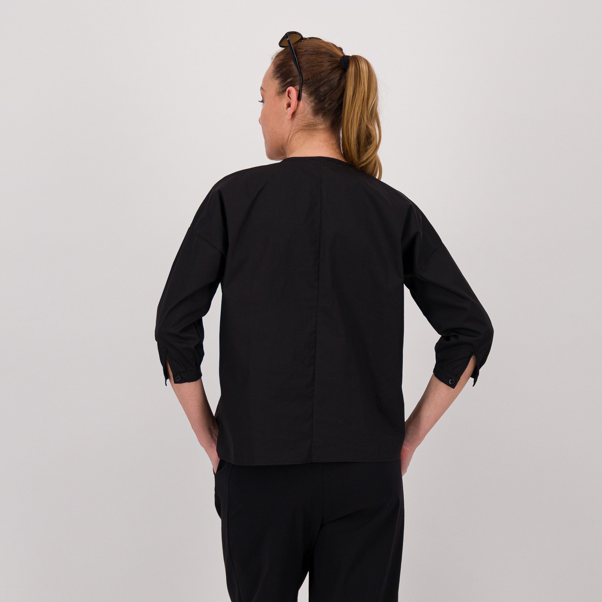 LUCREZIA SCIORTINO Blusa con scollo incrociato e fondo a balloon