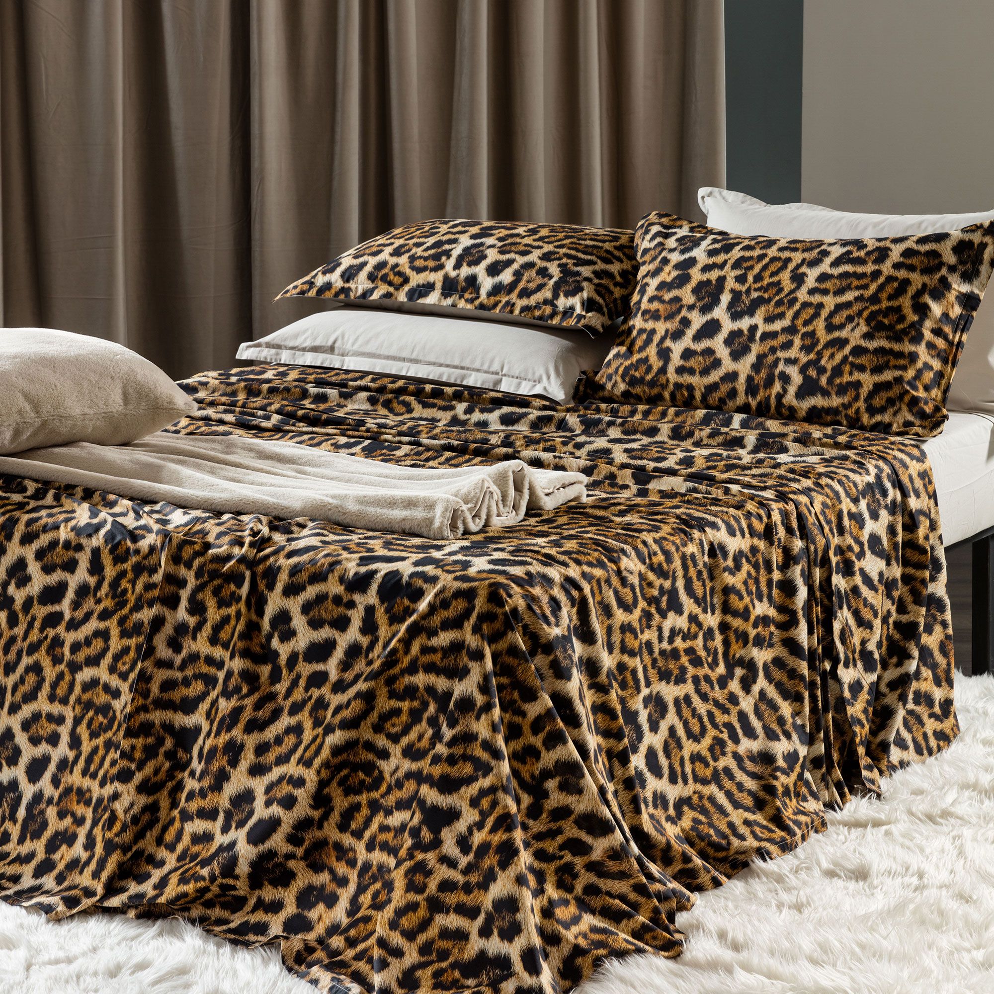 Carillo Home
Completo lenzuola
matrimoniale Liam
in cotone percalle