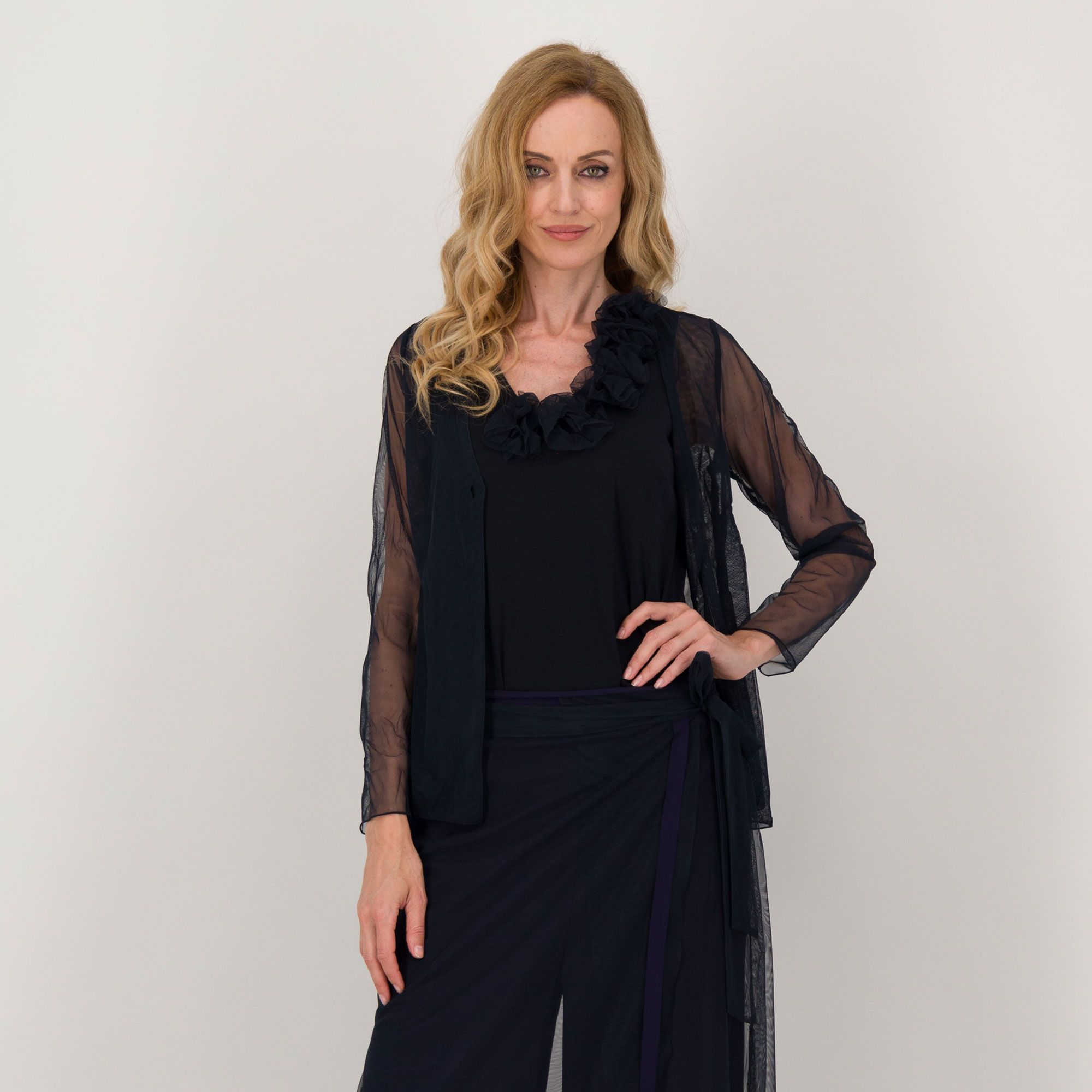 Caterina Lancini Twinset: canotta in jersey e cardigan in tulle
