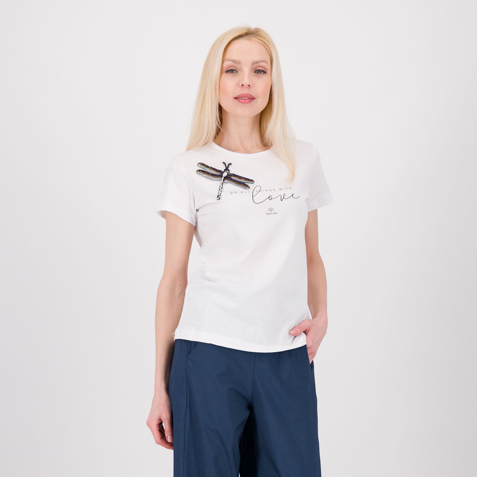 REBEKA ROSS
T-shirt girocollo
a manica corta in 
jersey di cotone