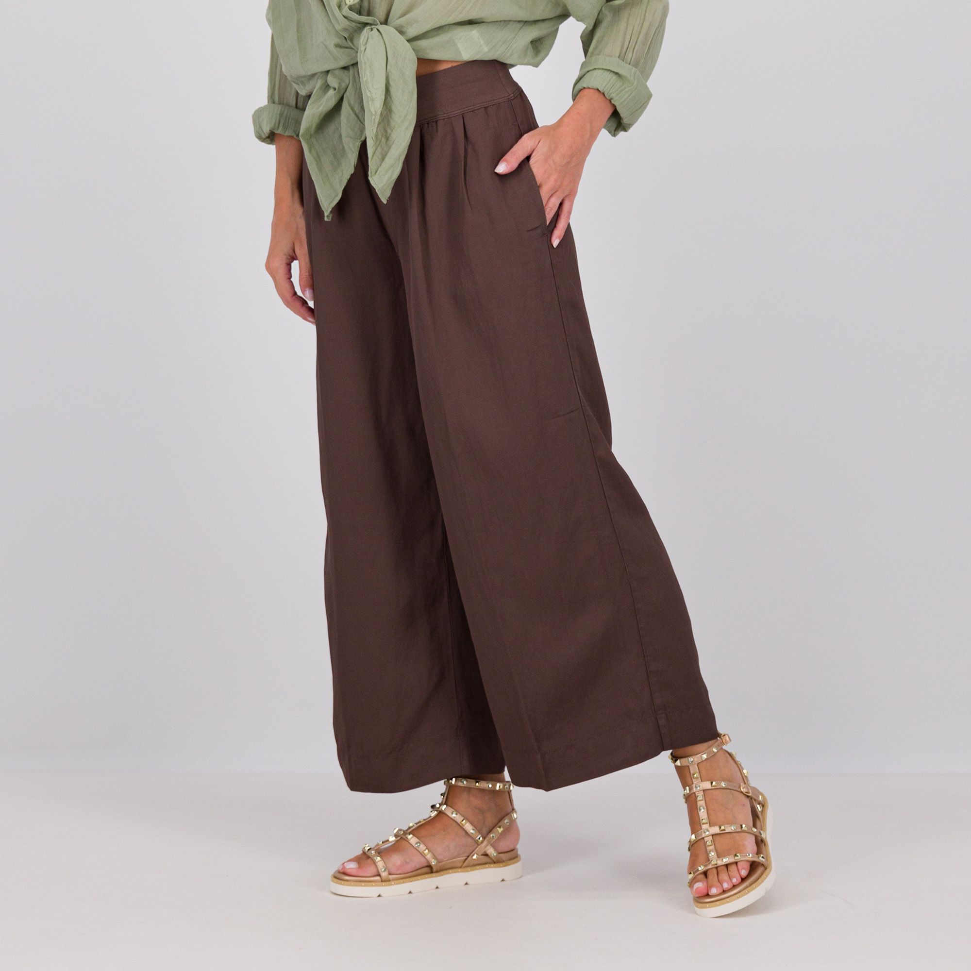 Colour Lab
Pantaloni ampi
in viscosa e lino
con coulisse