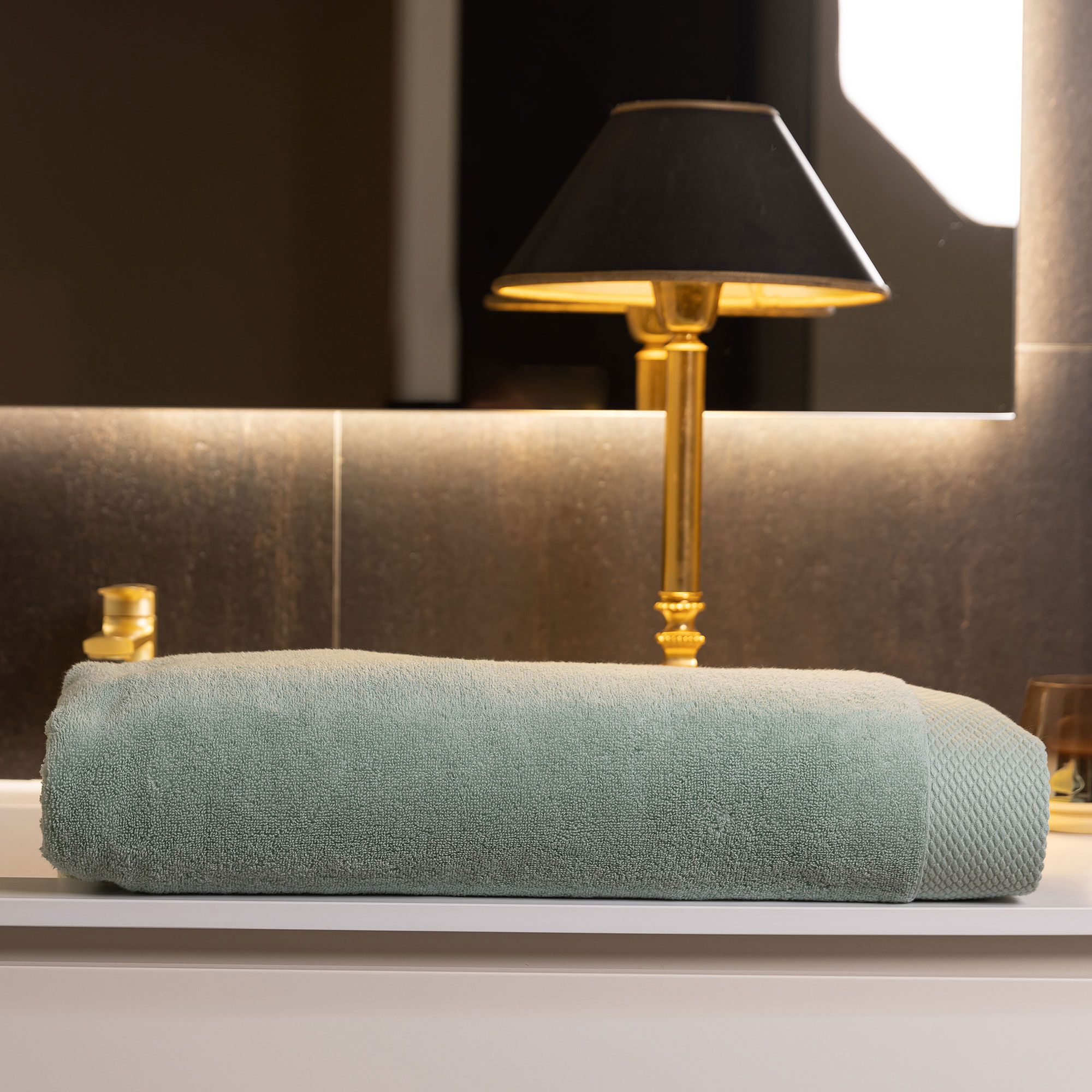 Ferò
Telo bagno
in cotone zero twist
500 g/m²