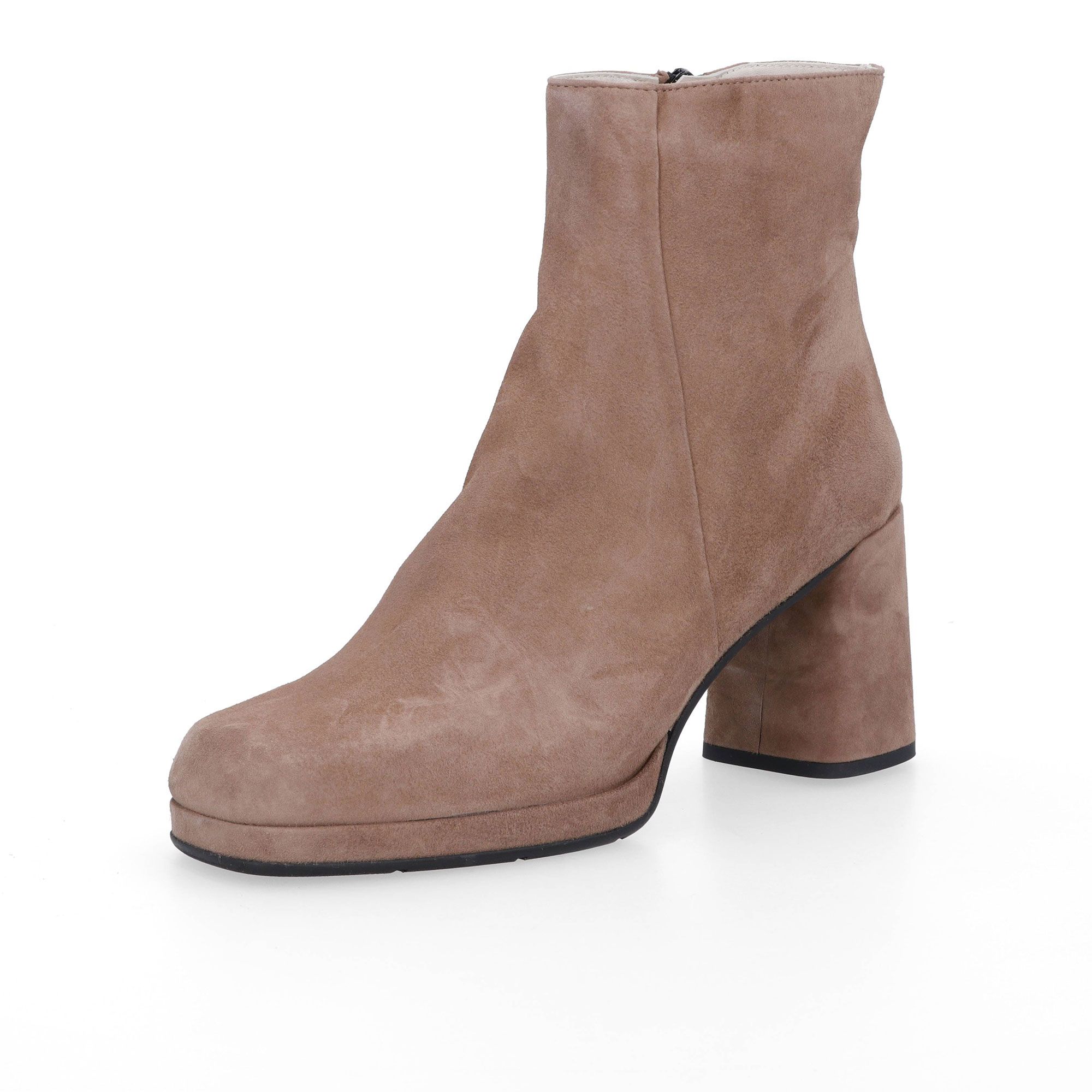 Galieti
Stivaletti in pelle
con tacco 6cm e
lavorazione sacchetto