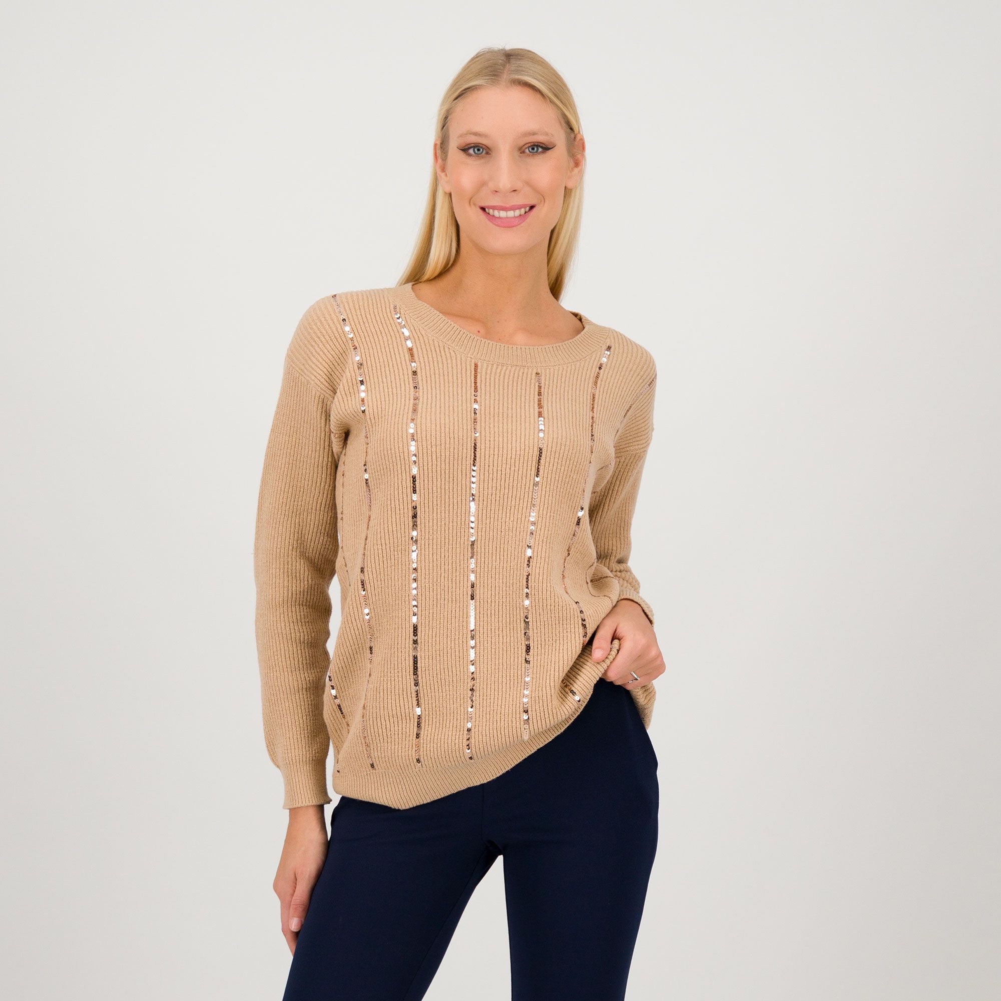 Nina Leonard
Maglione a costine
con paillettes
scollo tondo