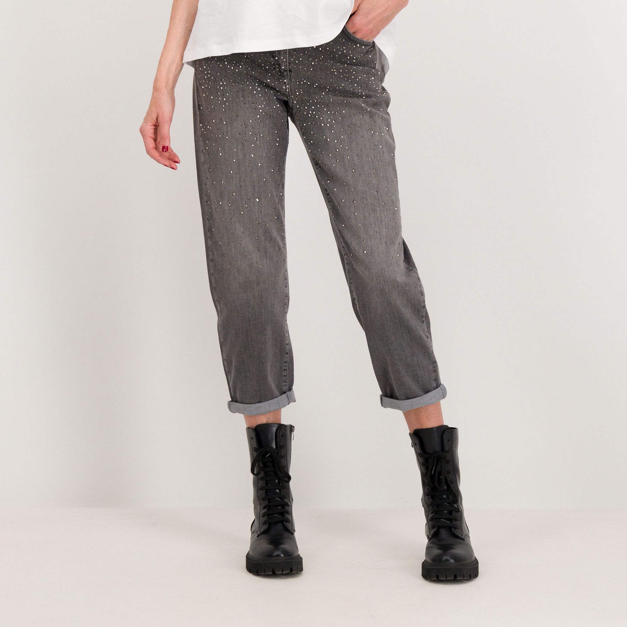 Oltre
Jeans boyfriend
5 tasche
con strass