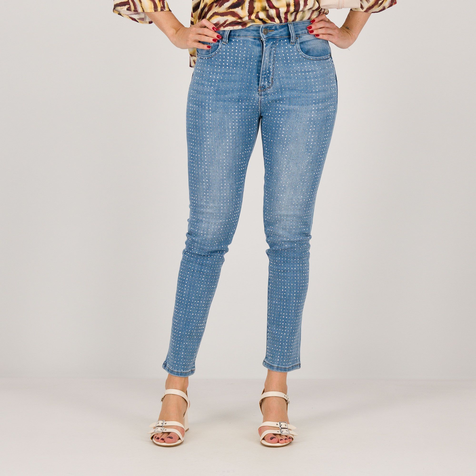 Officina della Moda
Jeans a sigaretta
con strass