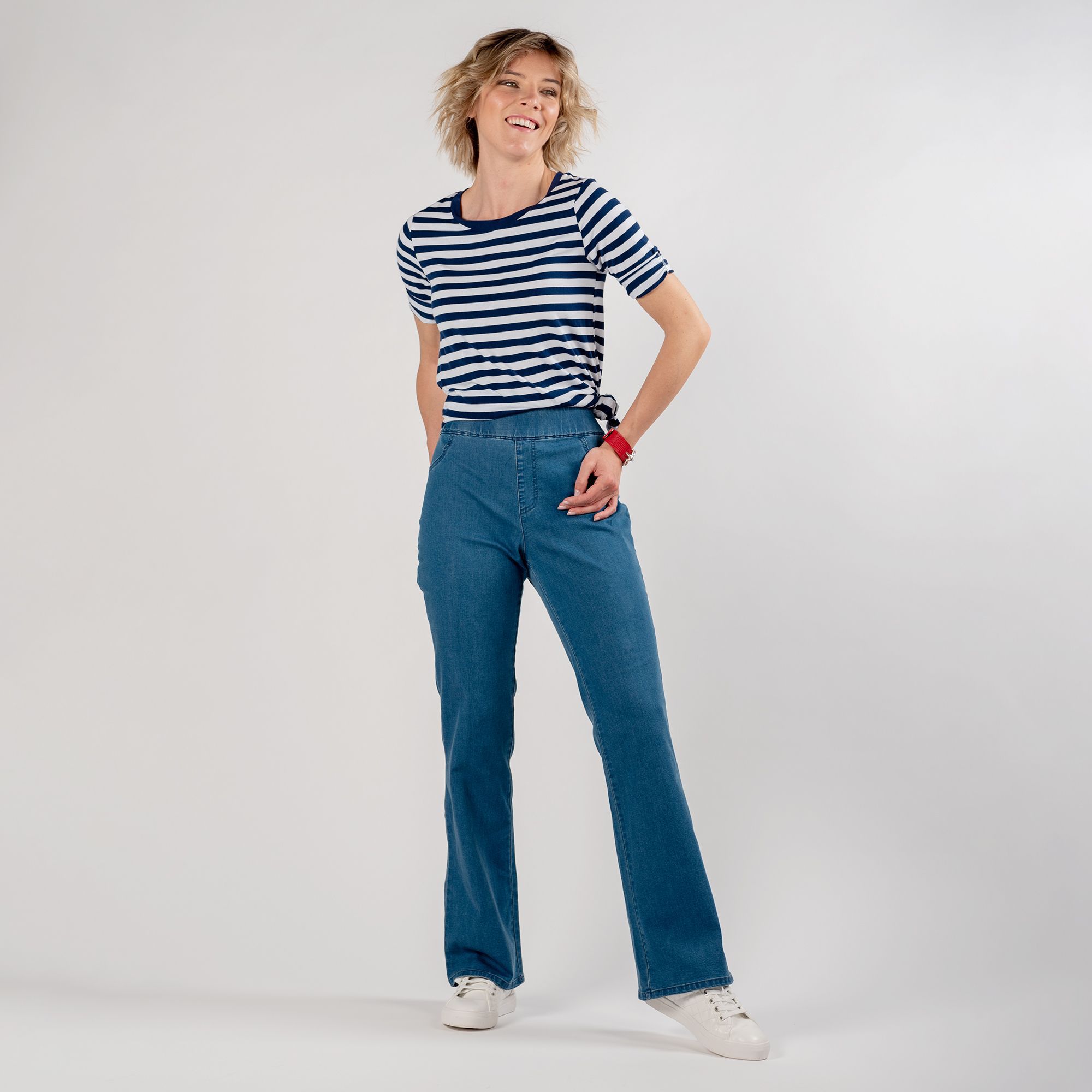 Nina Leonard Jeans super stretch Linea a zampetta Tasche applicate