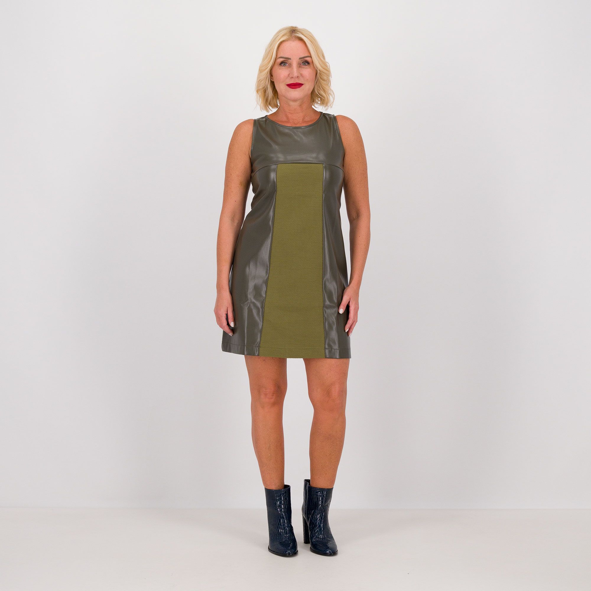 M’ama 
Scamiciato in tessuto
tweed e tessuto
spalmato