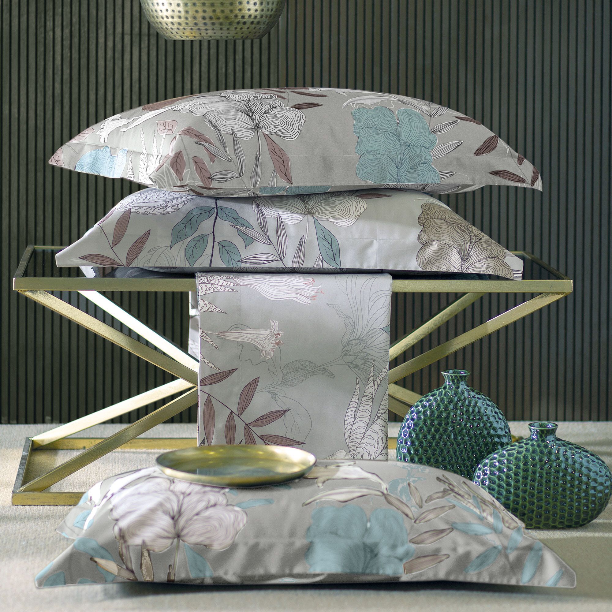 Dondi Home
Botanica Completo
letto matrimoniale
in raso
