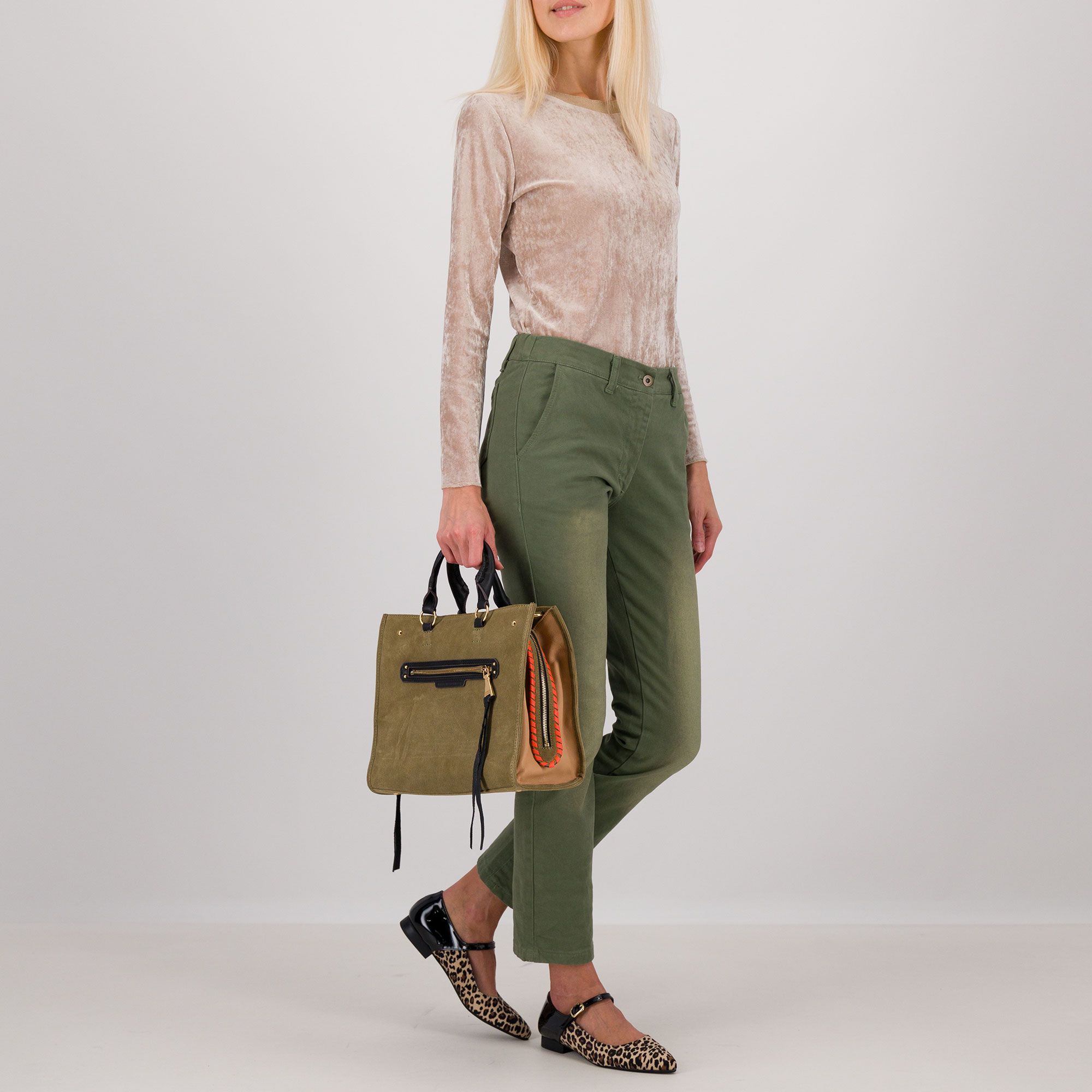 Aimee Kestenberg Borsa a spalla in pelle con 2 manici e tracolle removibili