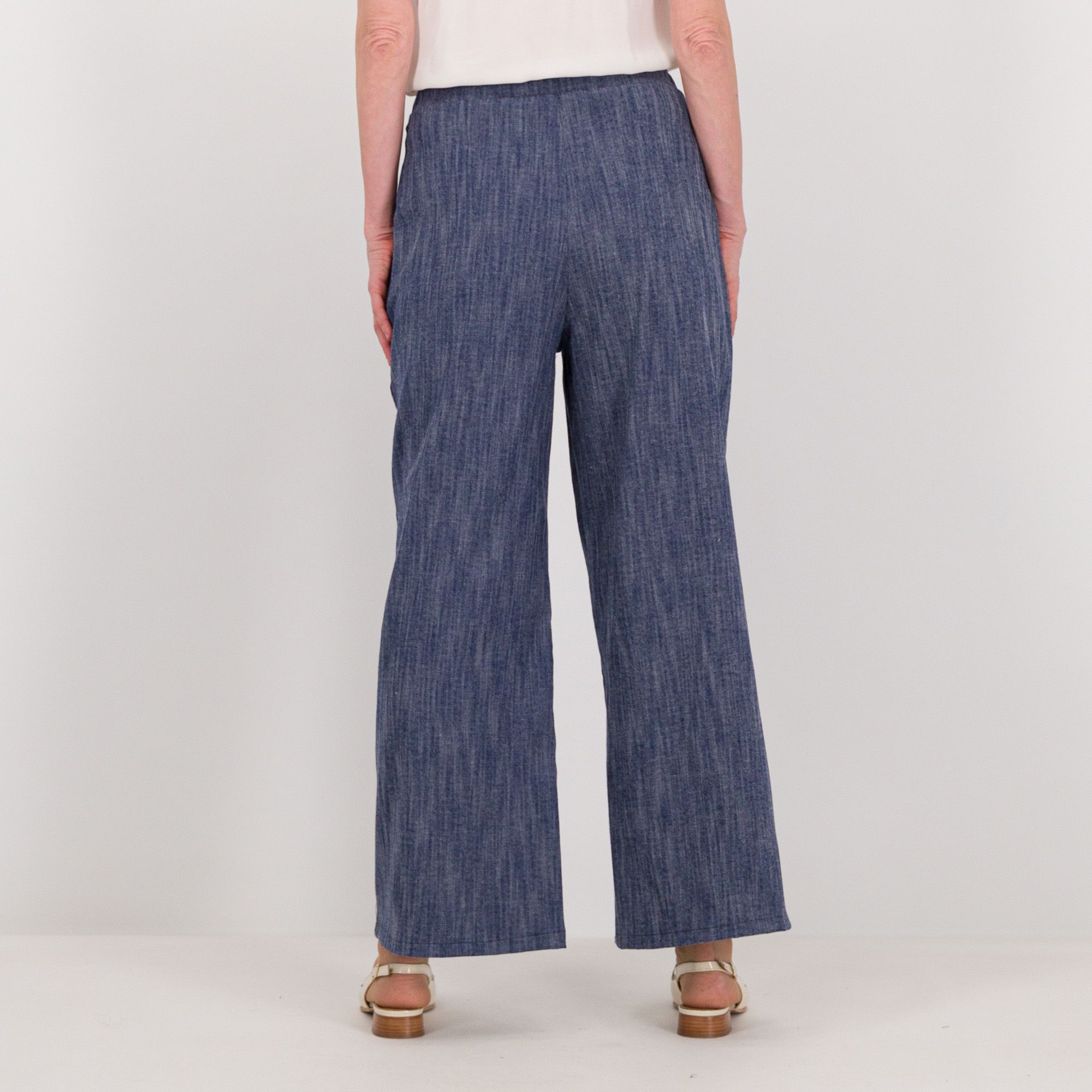 EVA Franco Ciambella Jeans con elastico in vita e tasche alla francese