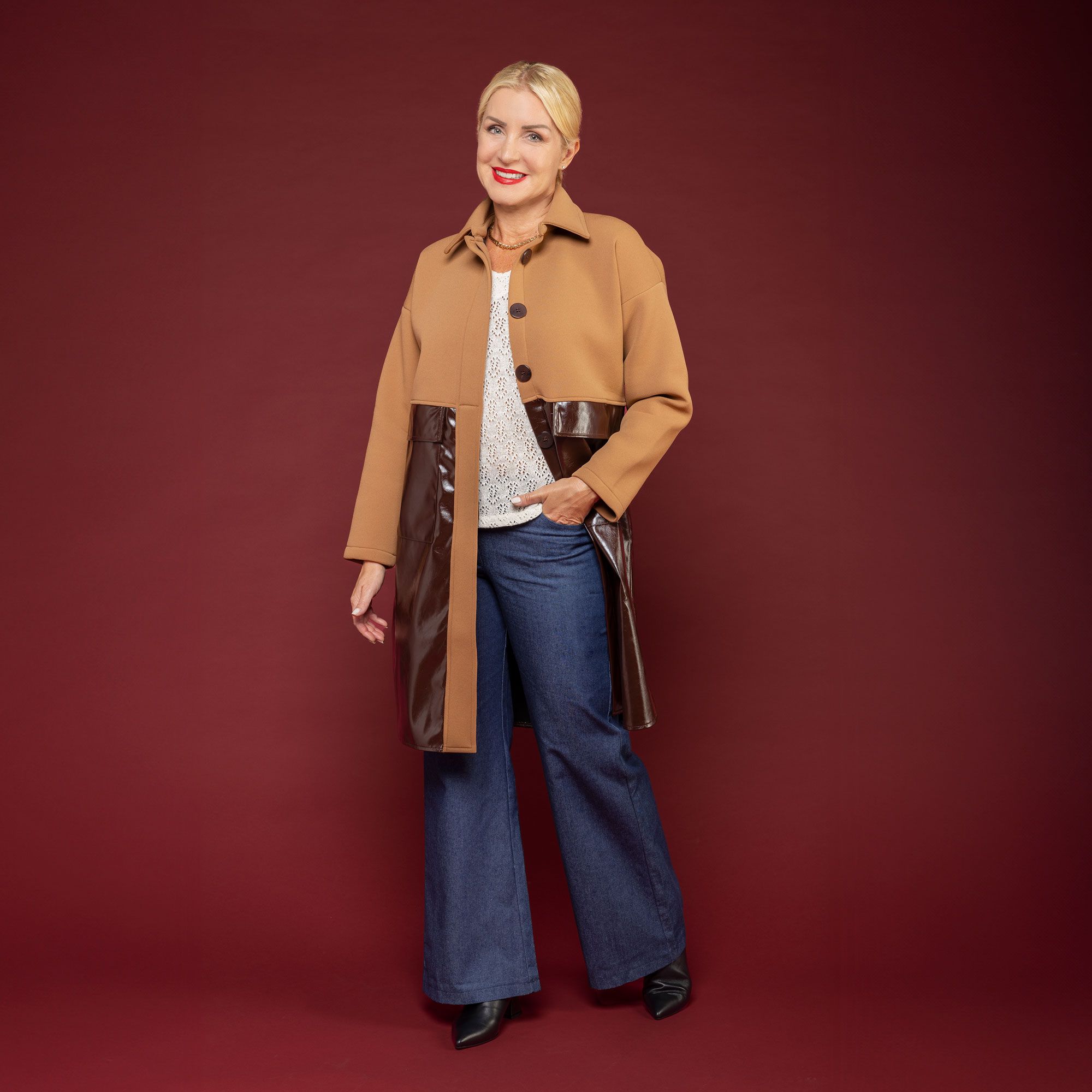 M’ama 
Cappottino in tessuto
doppiato tecnico
e tessuto spalmato