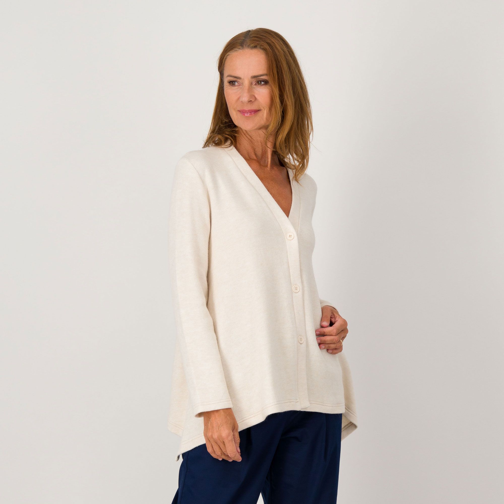Olly Doo
Cardigan in maglia
con bottoni