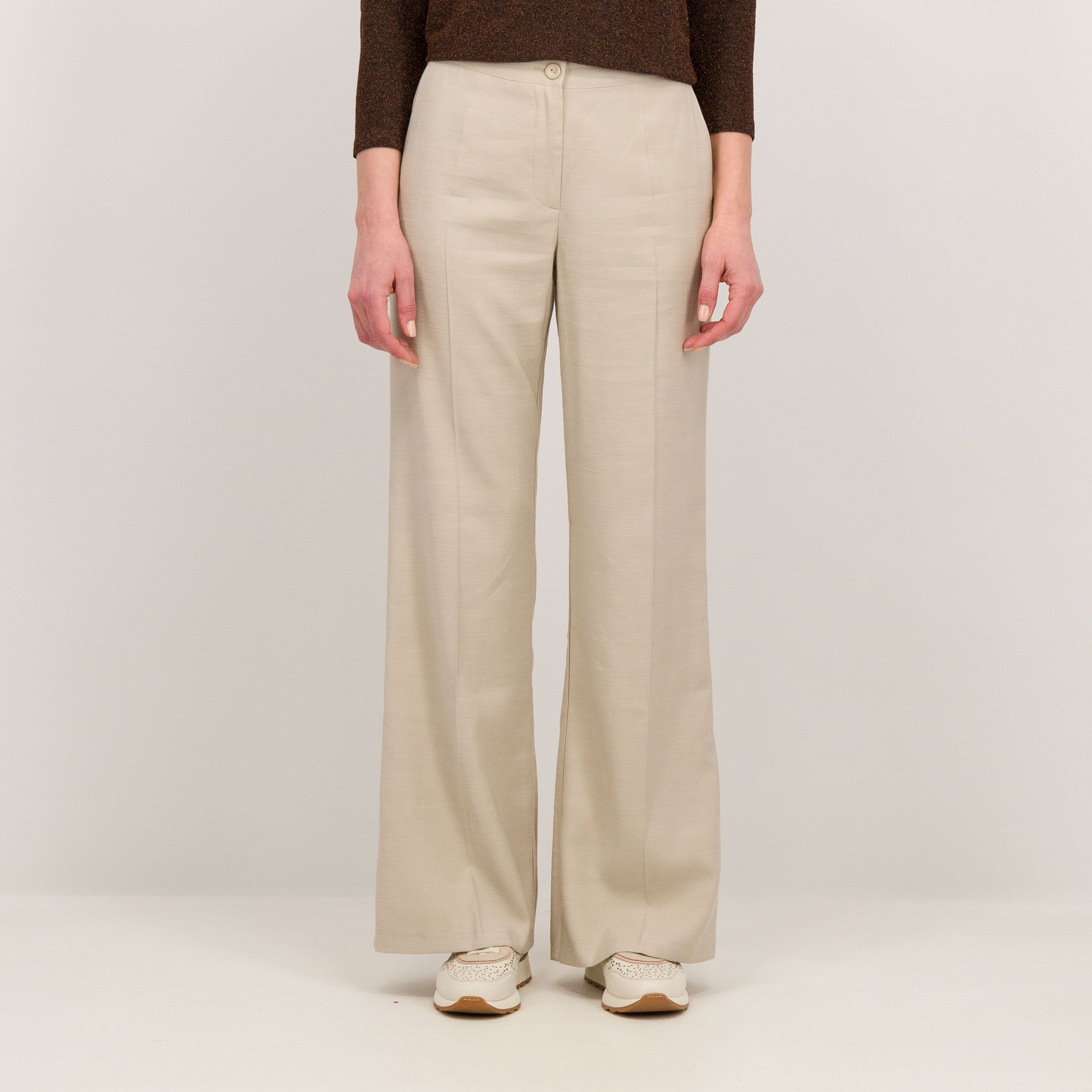 Officina della Moda
Pantaloni lunghi in
tessuto misto viscosa
fiammato