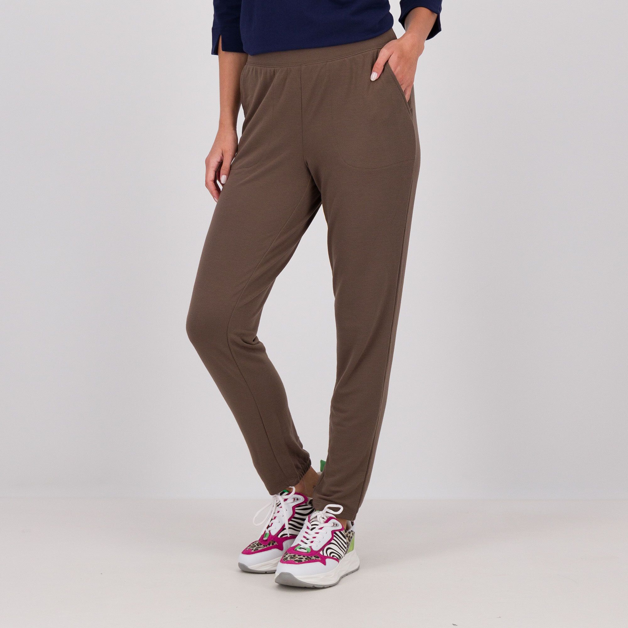 Denim & Co
Pantaloni alla
caviglia a gamba
dritta in felpa