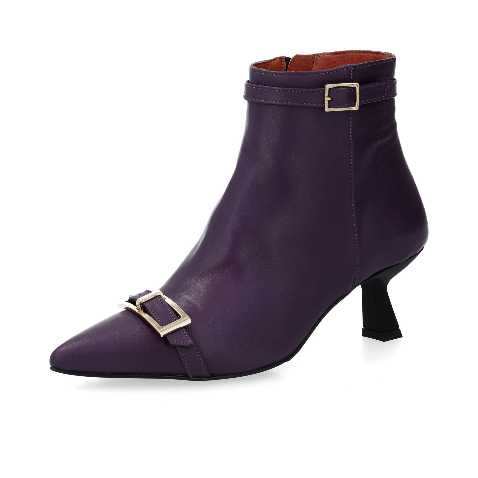 Galieti
Stivaletti in pelle
con fibbie decorative
e tacco 5,5 cm