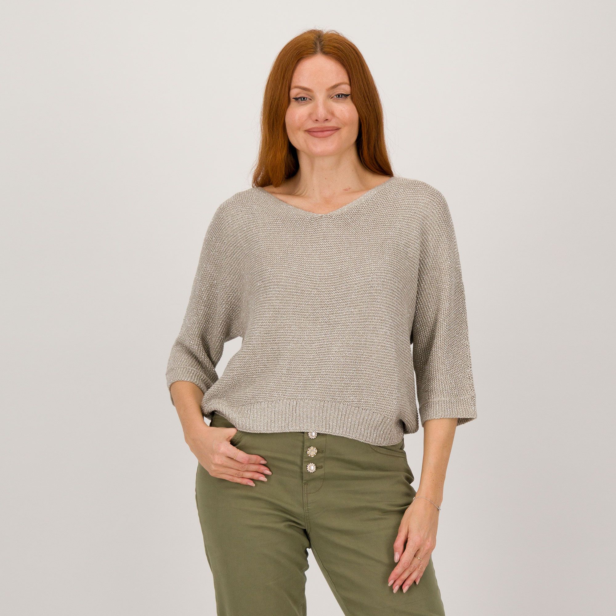 Oltre Maglia in filato misto viscosa con ampia scollatura a V - Main Image