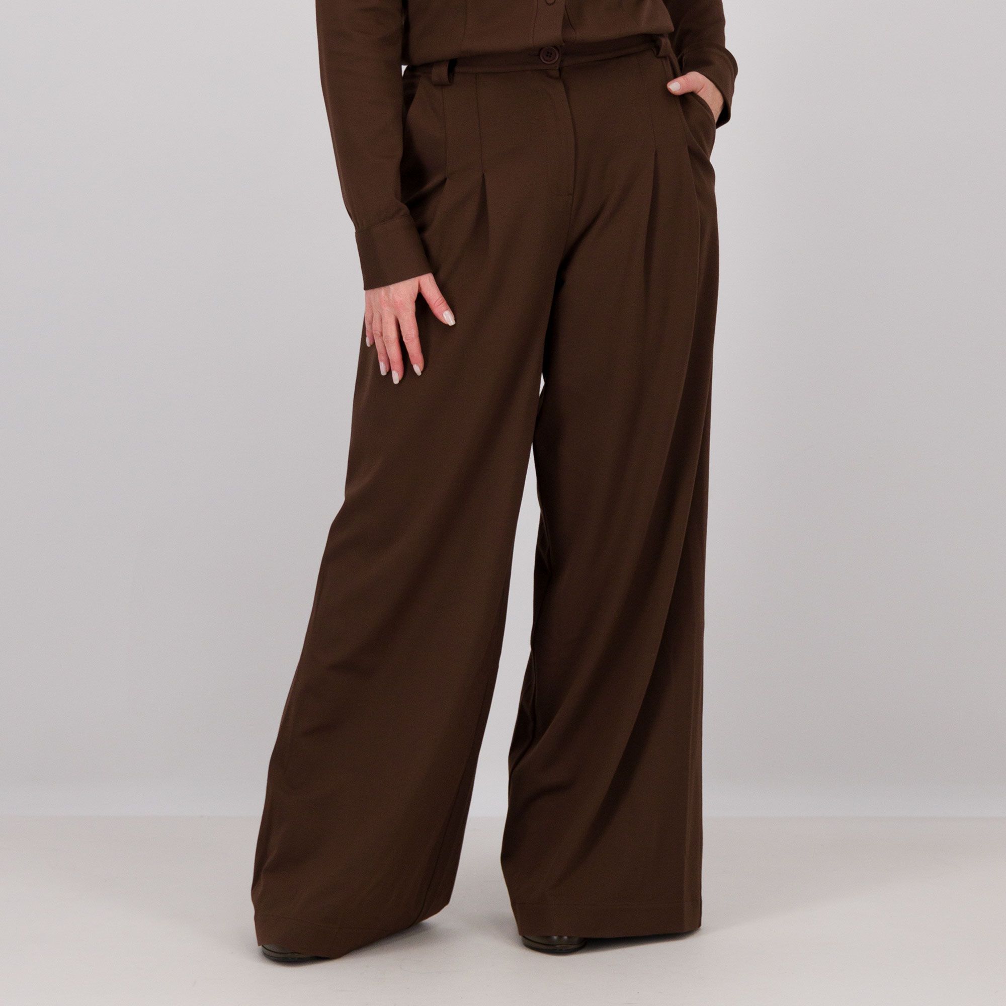 Mood Atelier
Pantaloni ampi
in punto Milano
misto viscosa