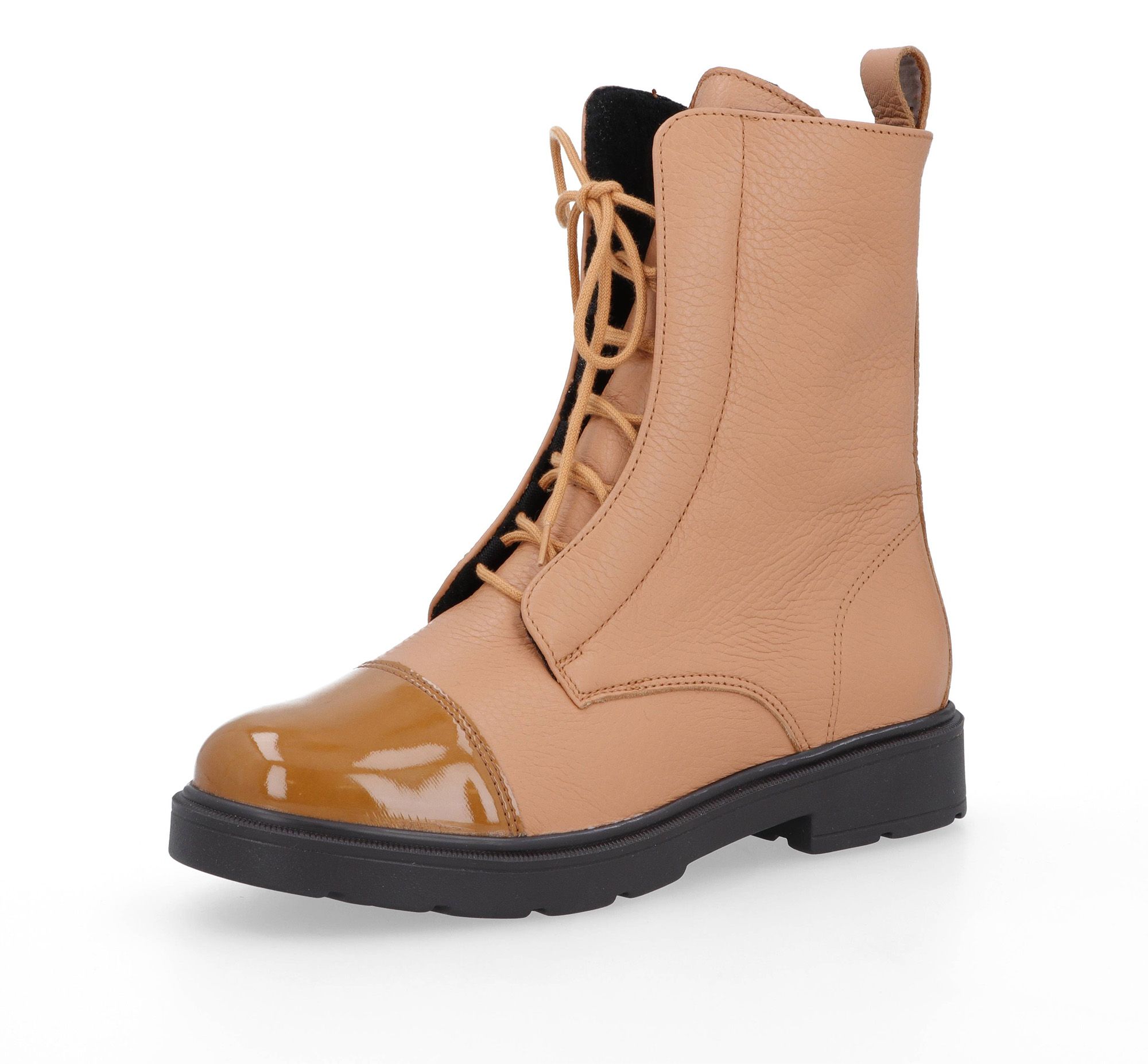 Vitaform
Stivaletti stringati
in pelle con zip
e tacco 3cm