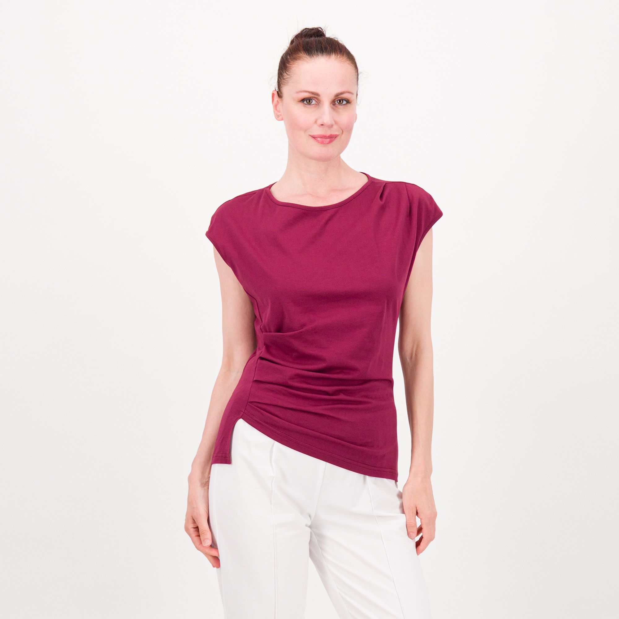 Olly Doo
T-shirt con scollo
a barchetta e motivo
di pieghe in cotone