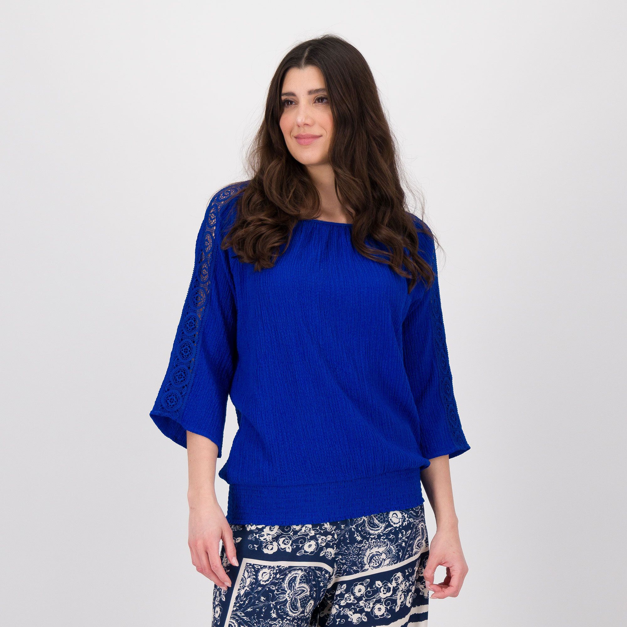 Nina Leonard
Blusa in tessuto
smock con 
maniche 3/4