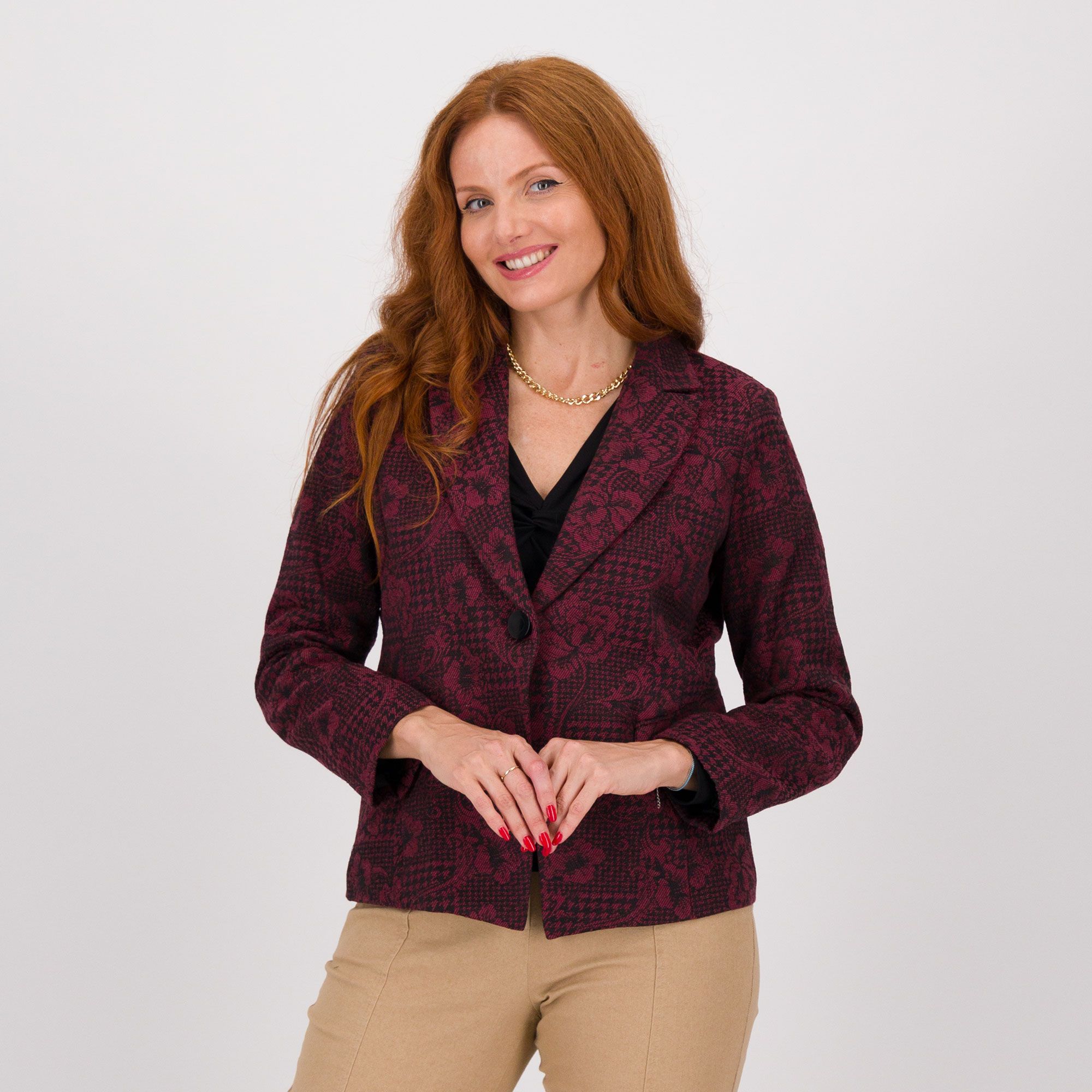 Officina della Moda
Blazer Jacquard
collo rever
e tasche con patta