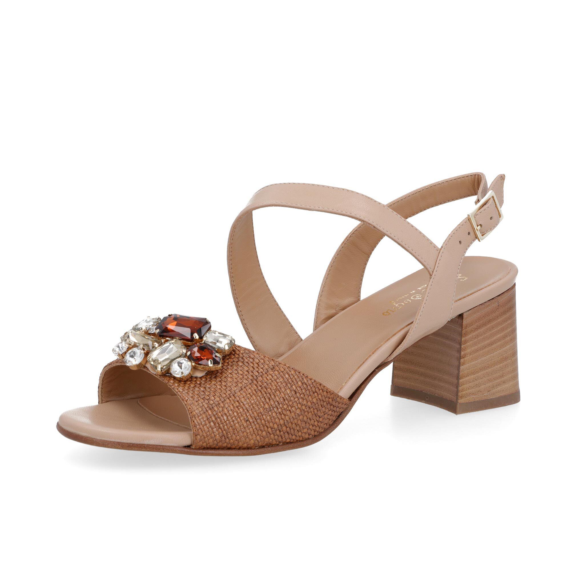 Soffice Sogno
Sandali a fasce 
con decoro gioiello
tacco 6,5 cm