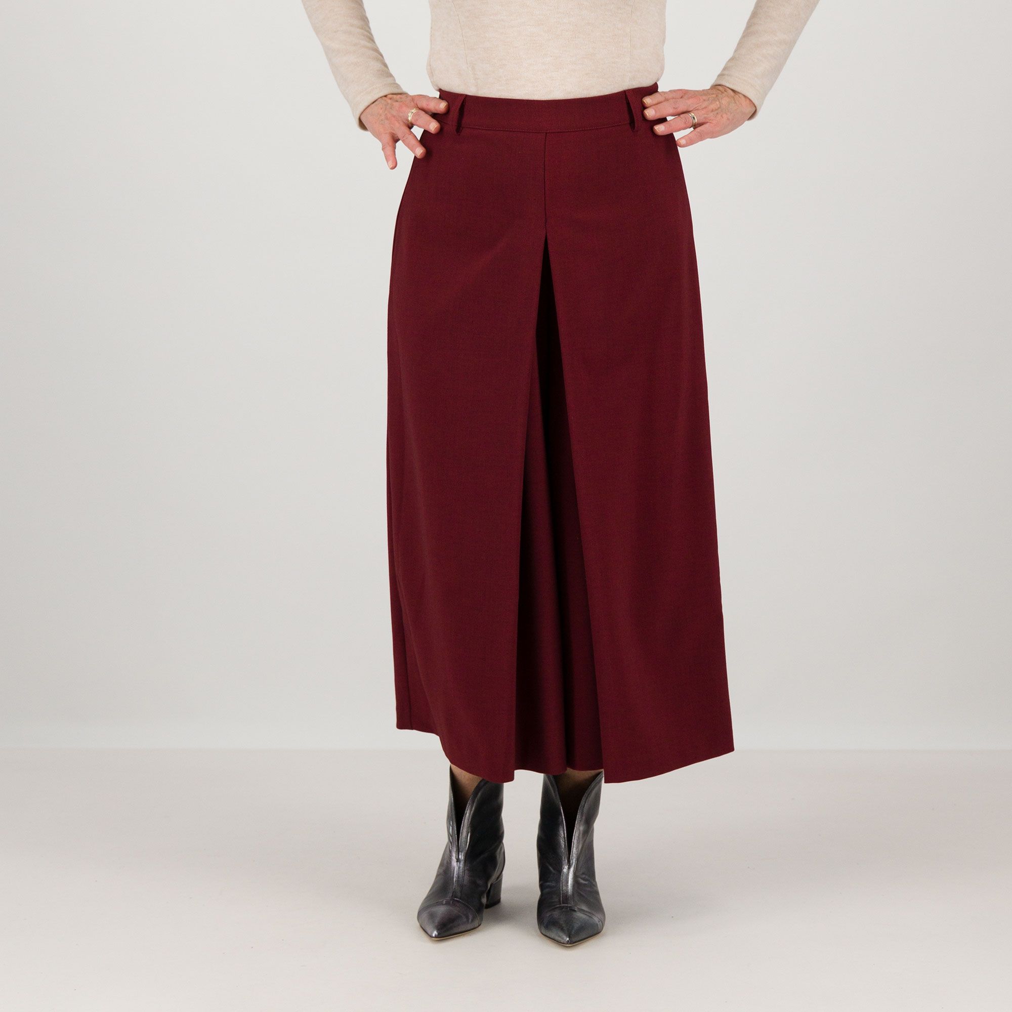 Olly Doo
Pantapalazzo midi
elasticizzata con 
piega davanti