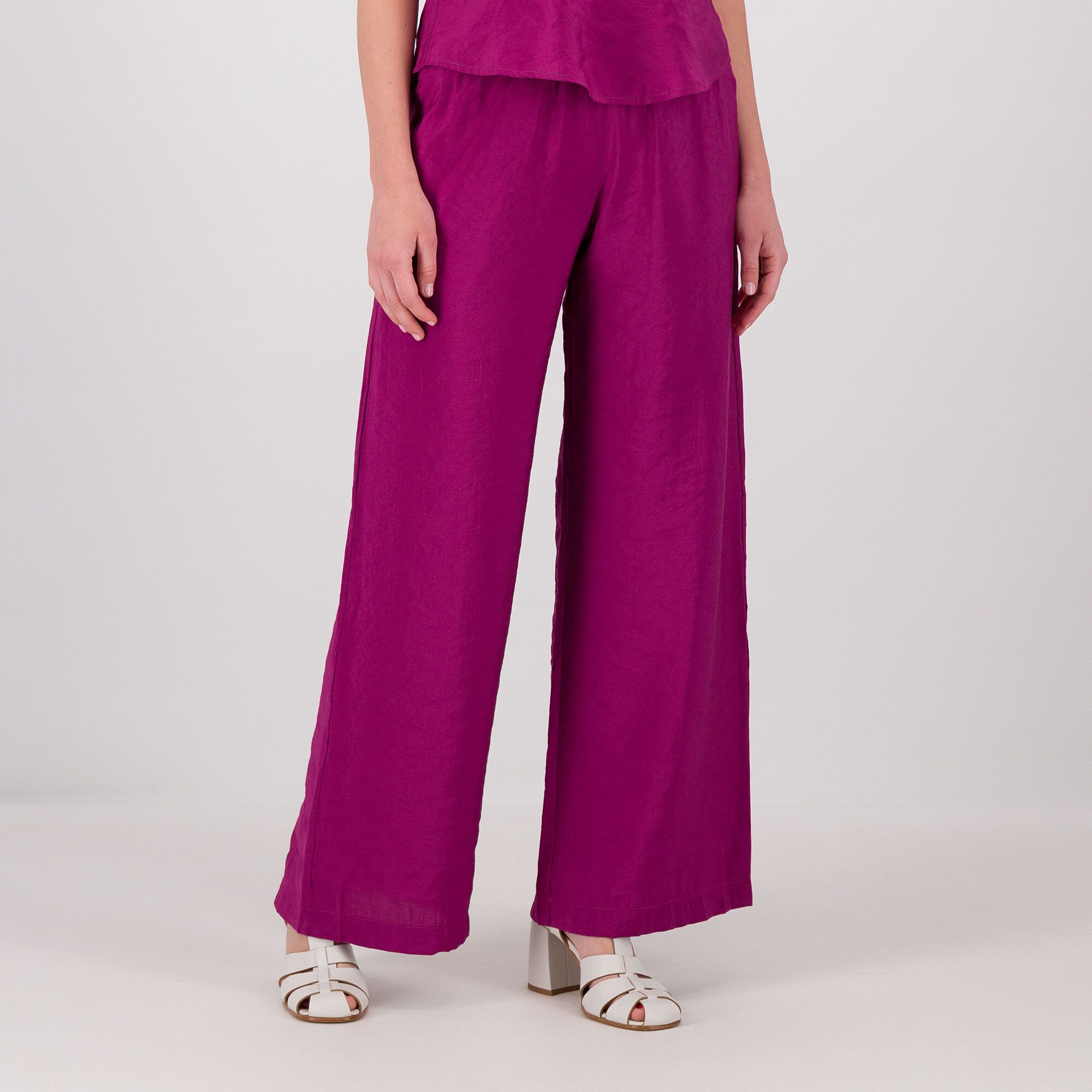 M’ama
Pantaloni ampi
in misto modal
con elastico