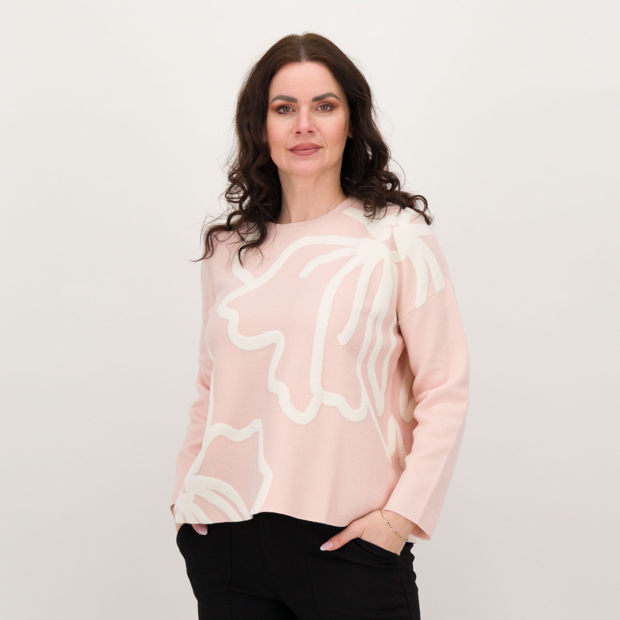 Wynne Layers Maglia ampia con ricamo a fiori e maniche lunghe