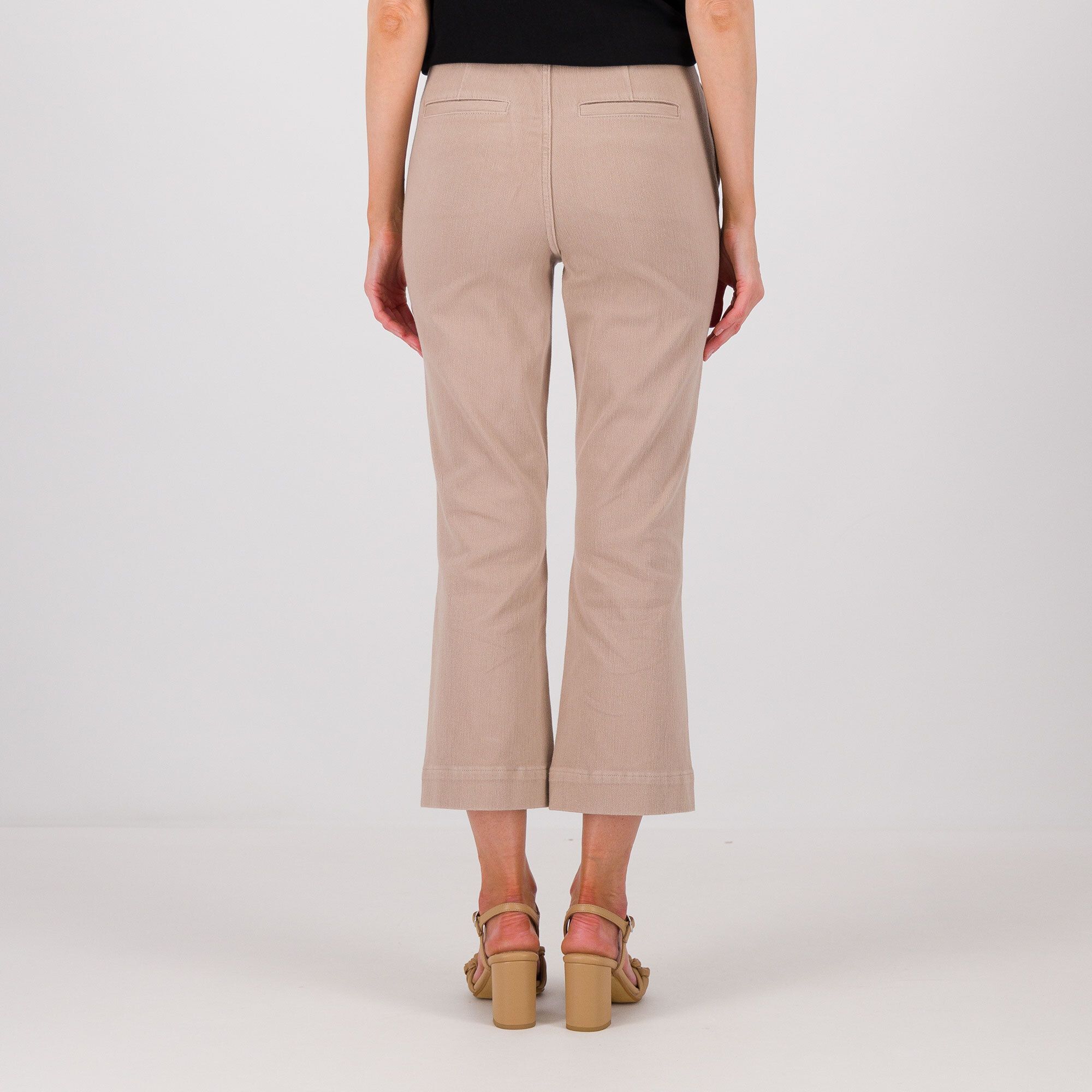 Isaac Mizrahi Live! Jeans a zampetta cropped con elastico dietro